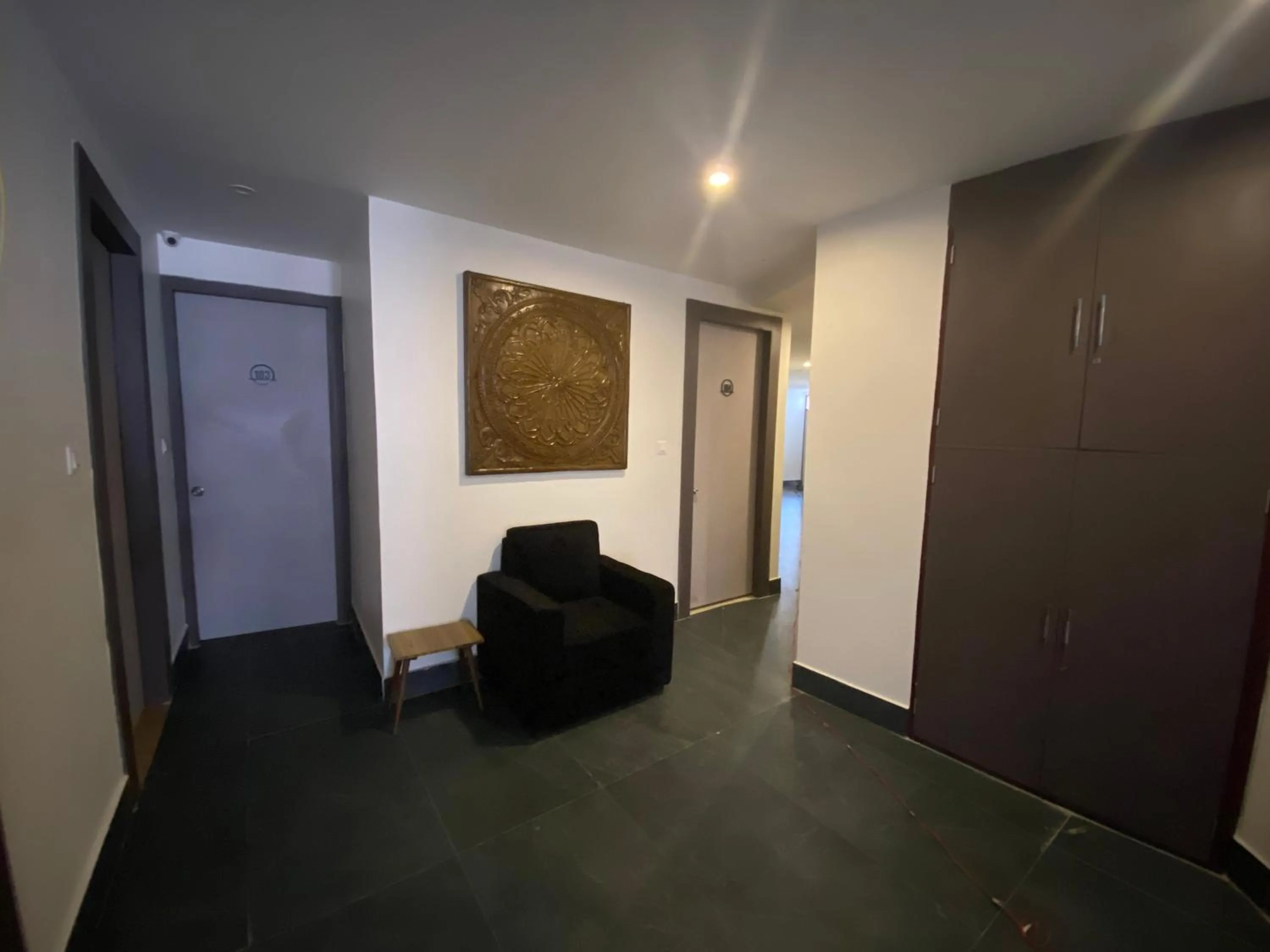 Living room in HOTEL ABODE