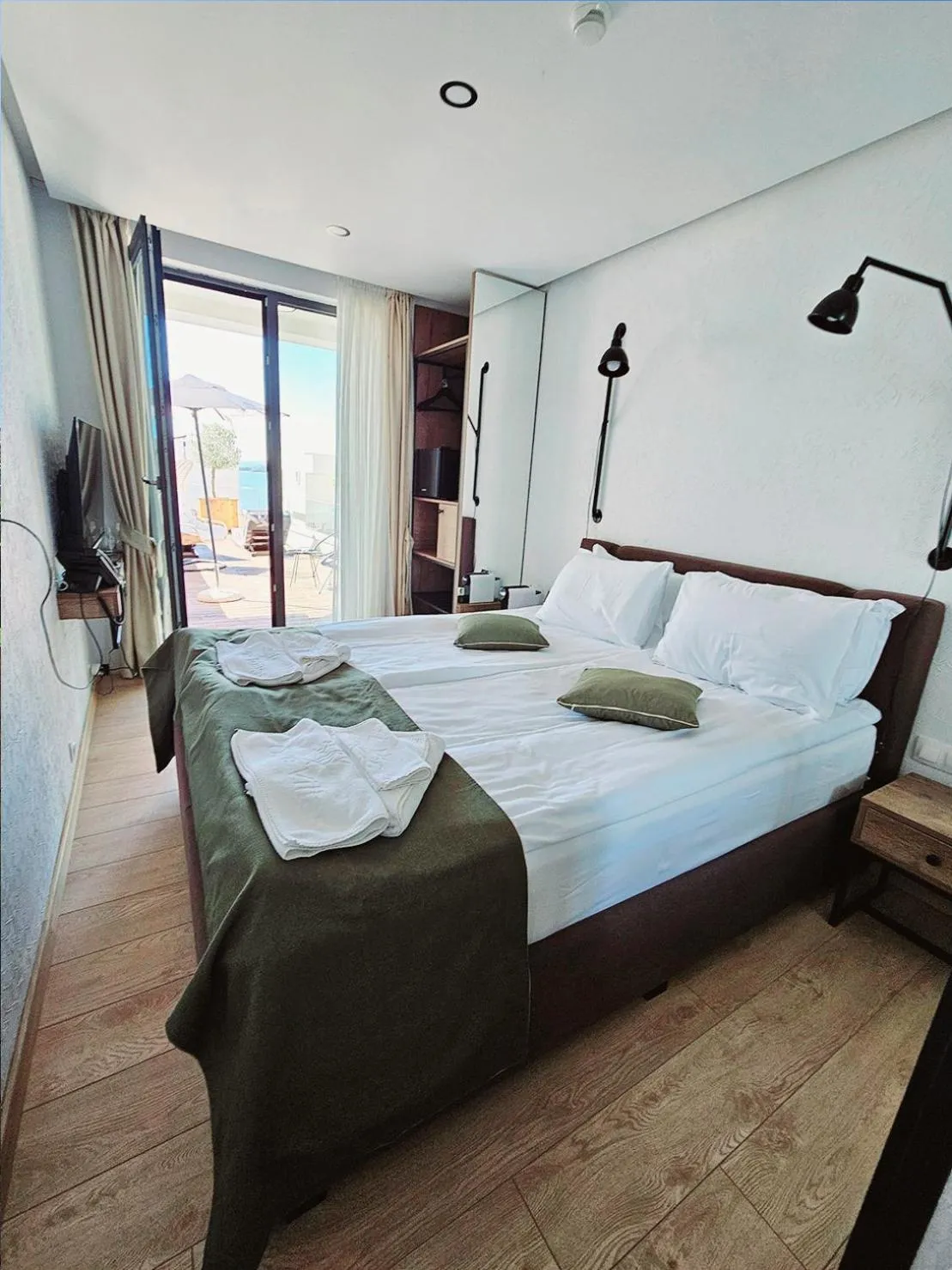 Photo of the whole room, Bed in Olive Villas Beach Hotel