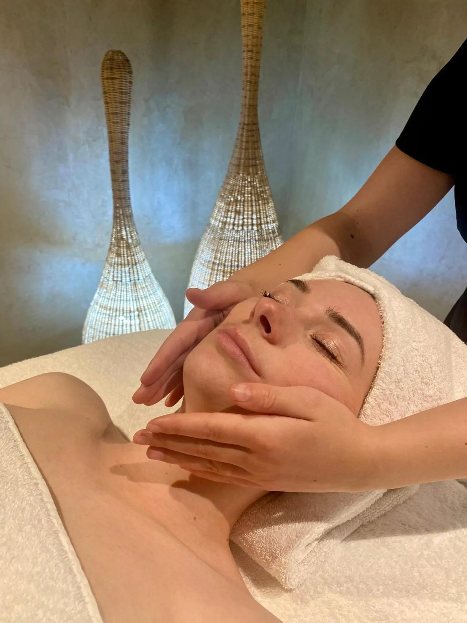 Massage in Hôtel Spa Restaurant Villa Castellane