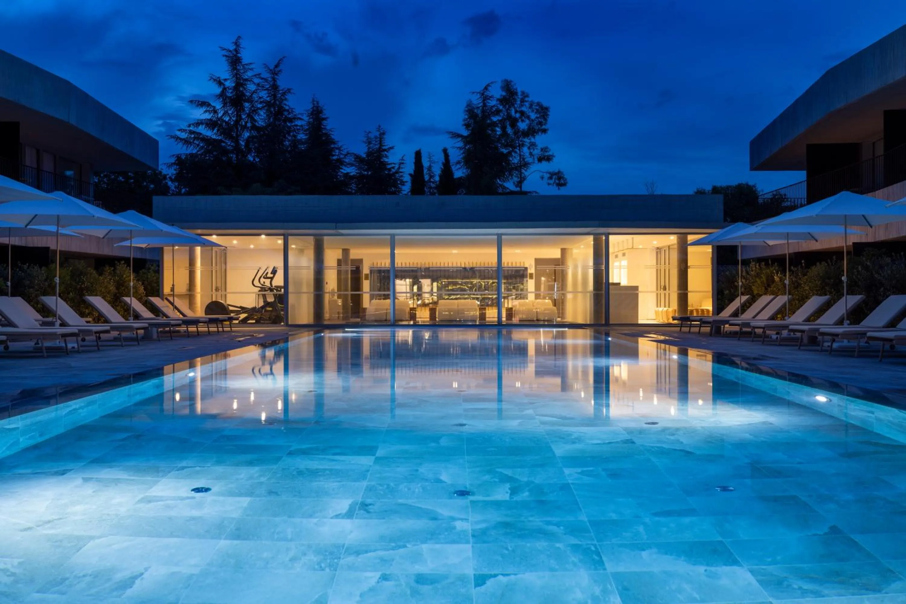 Property building in Hôtel Spa Restaurant Villa Castellane