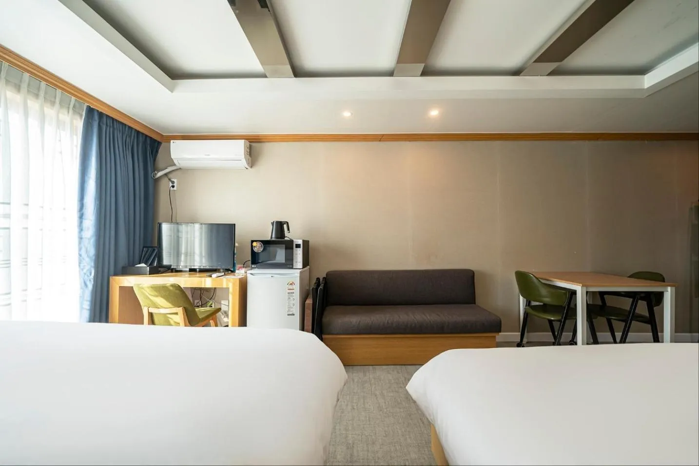 Bed in Sokcho Good Morning Hotel and Resort