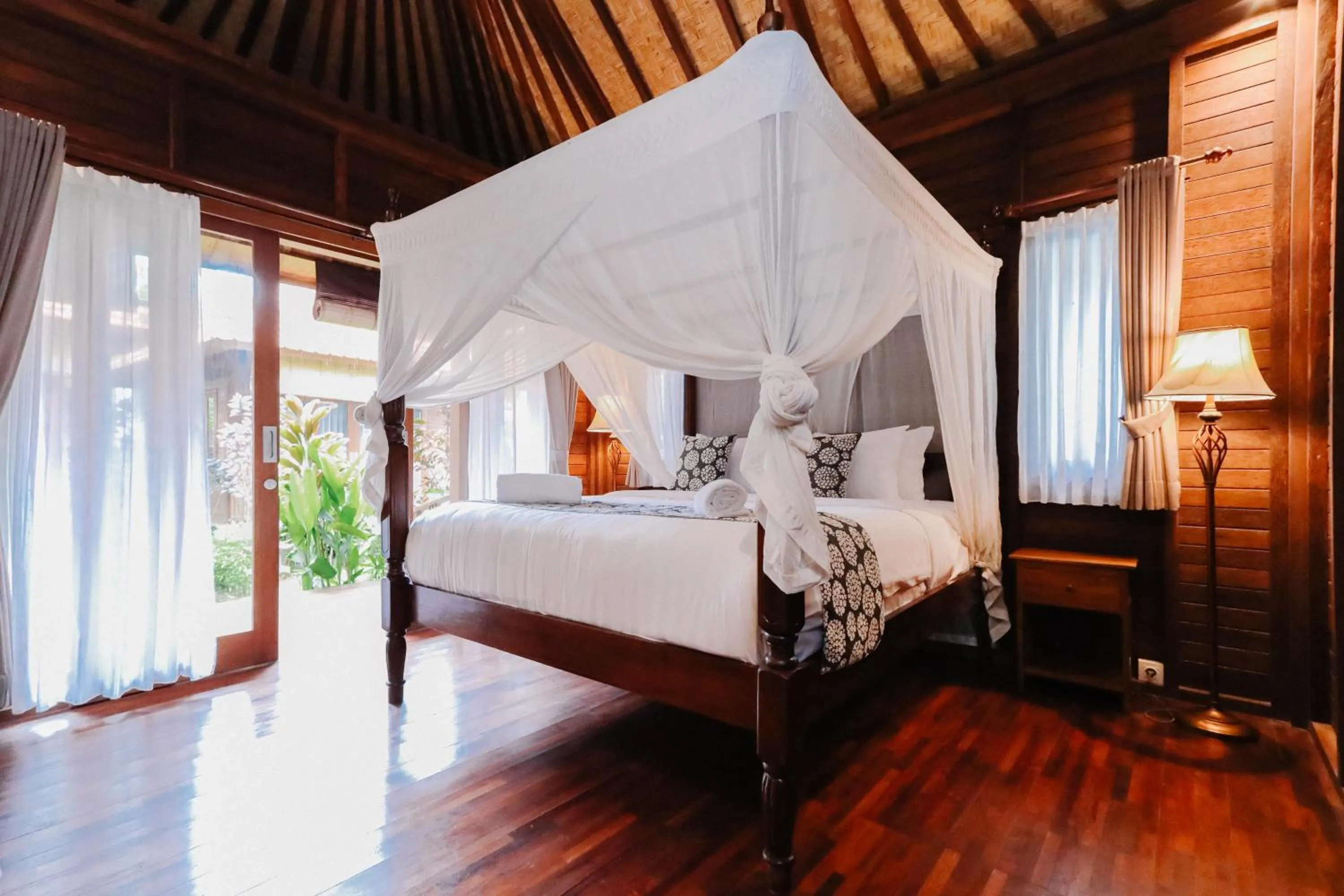 Bedroom, Bed in The Lavana Jhonny Kibung Villas Lembongan