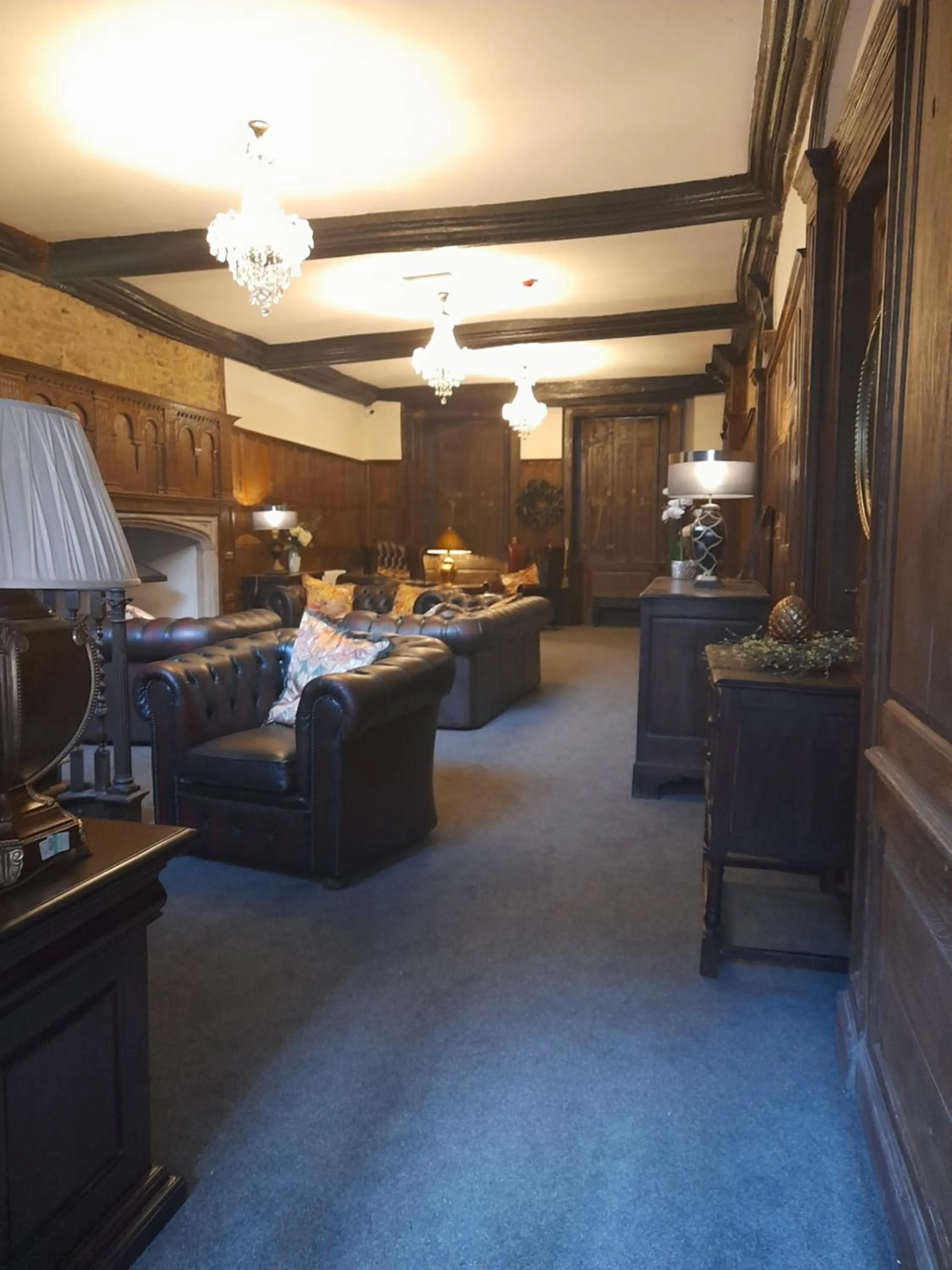 Communal lounge/ TV room in Stone Court House