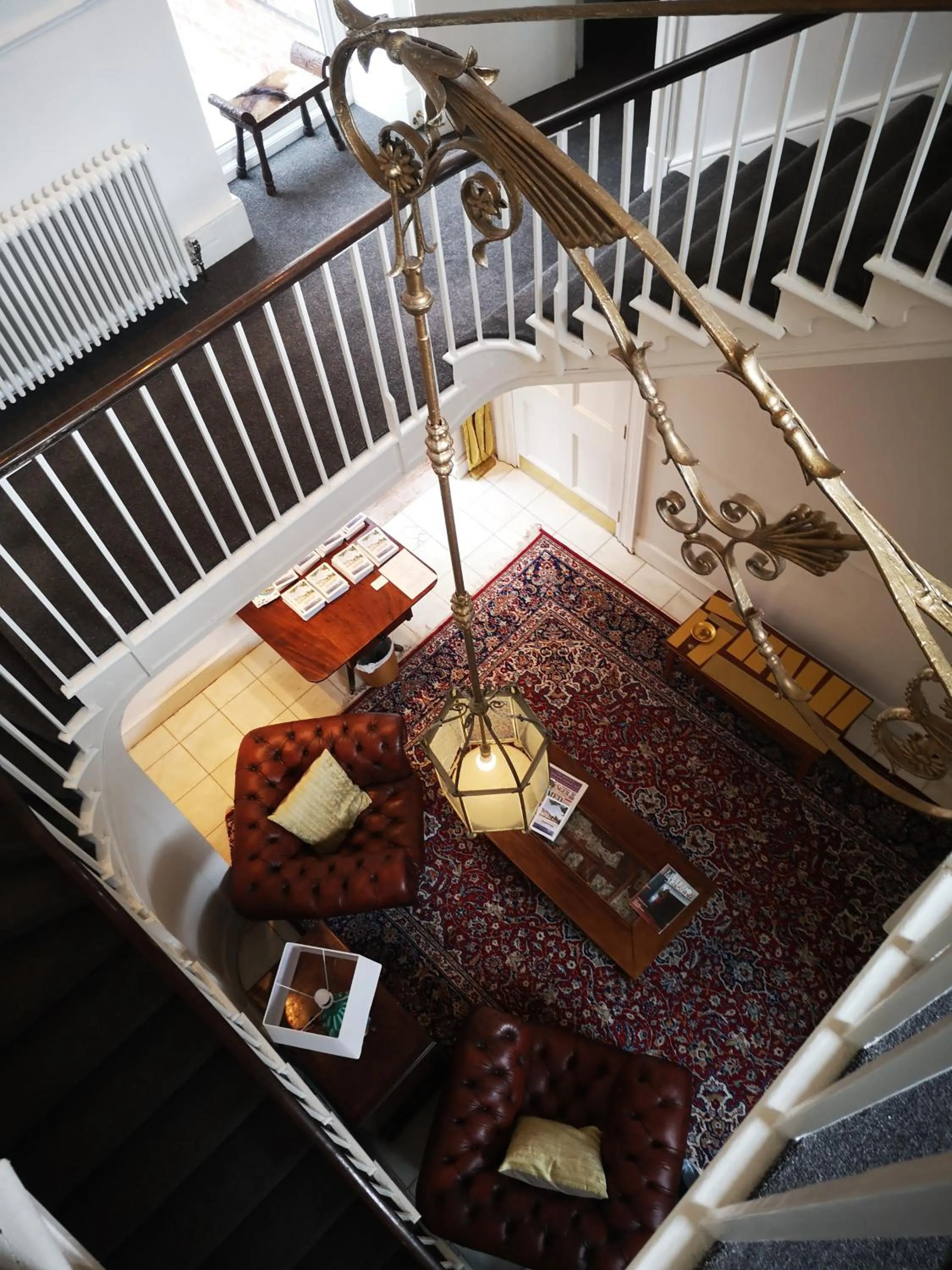 Seating area, Bed in Stone Court House