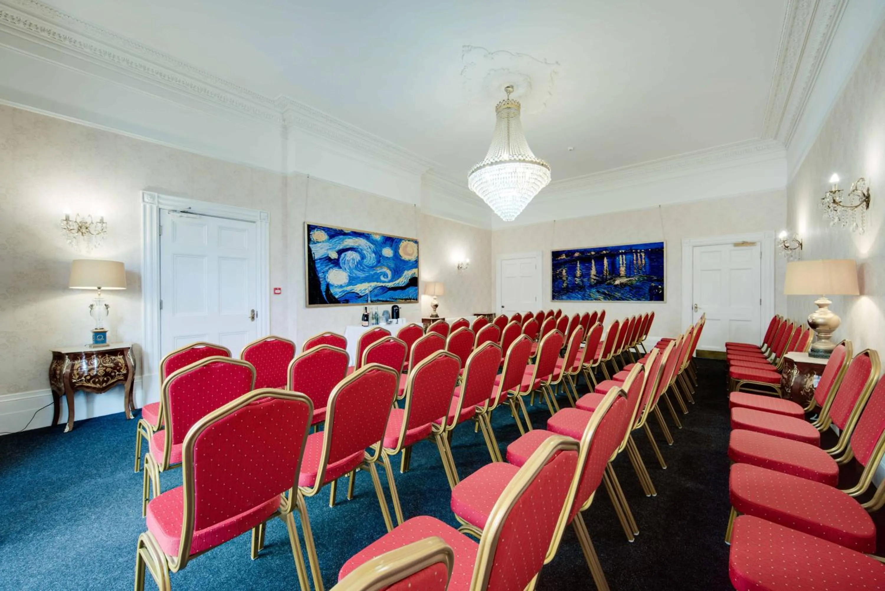 Banquet/Function facilities in Stone Court House