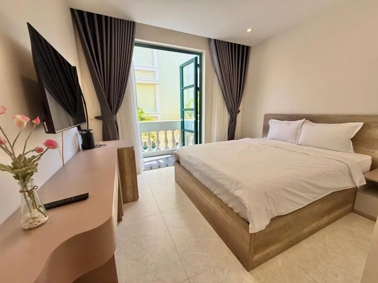 Bed in Minh Anh Hotel