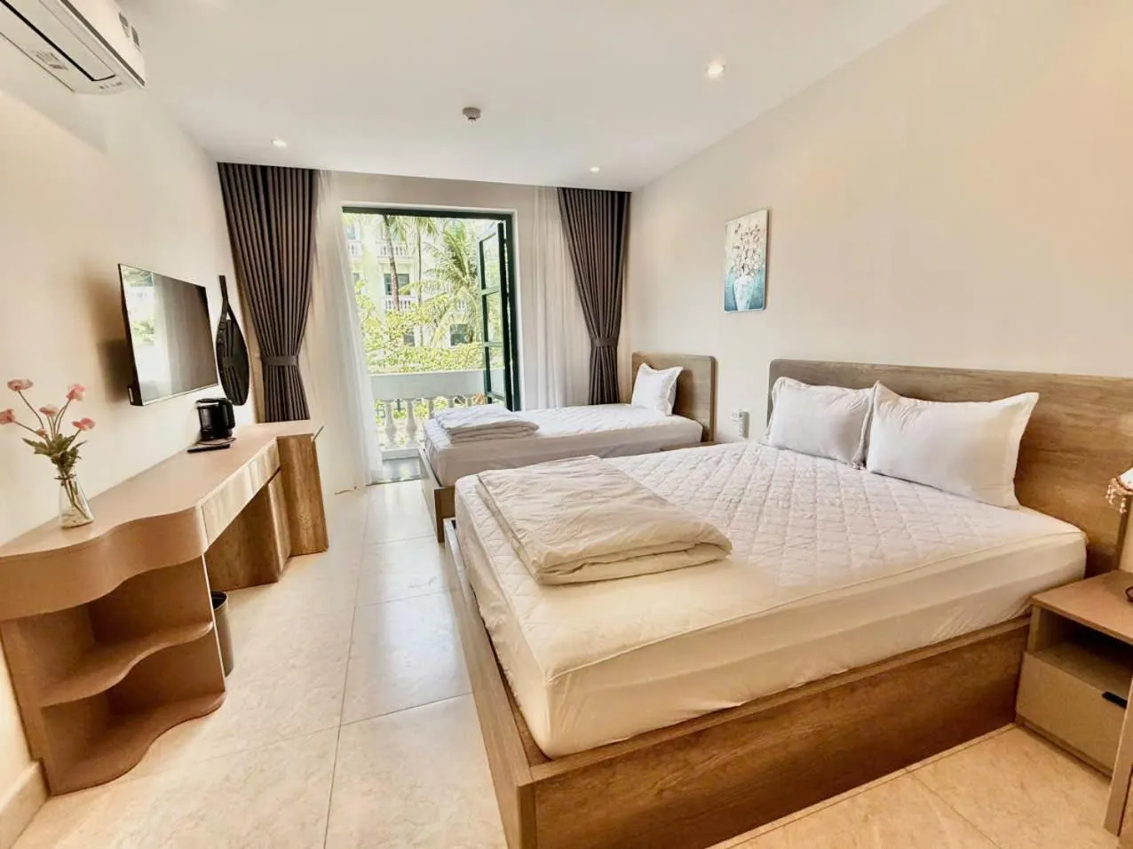 Bed in Minh Anh Hotel