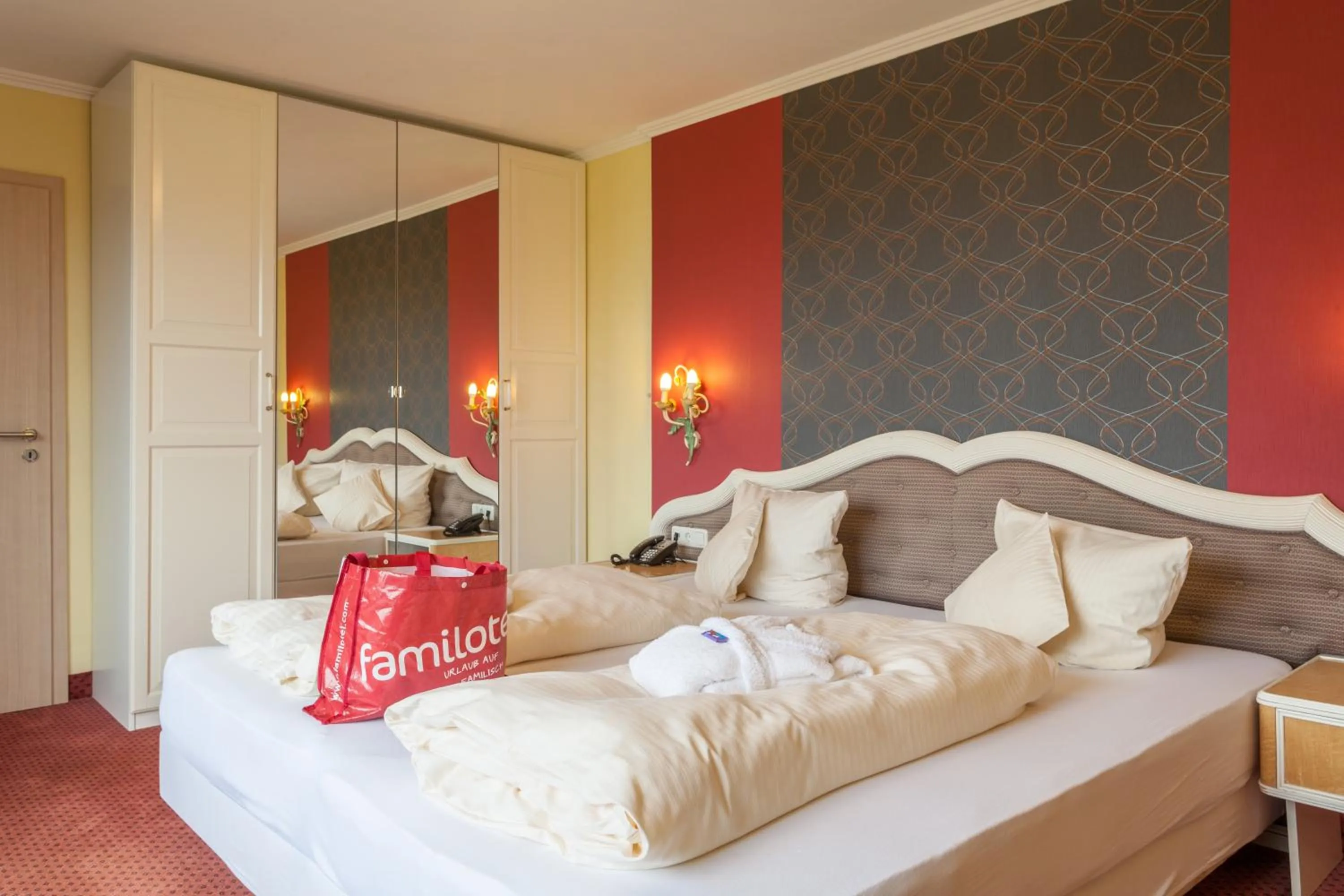 Bedroom, Bed in Familotel Bavaria Pfronten-Familien Hotel-Alles Inklusive Konzept