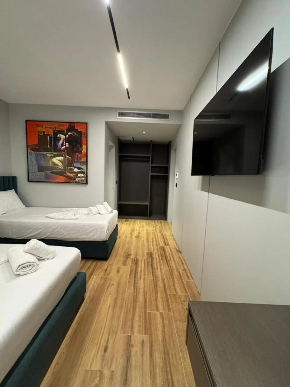 Bedroom, Bed in Hotel Lili-1