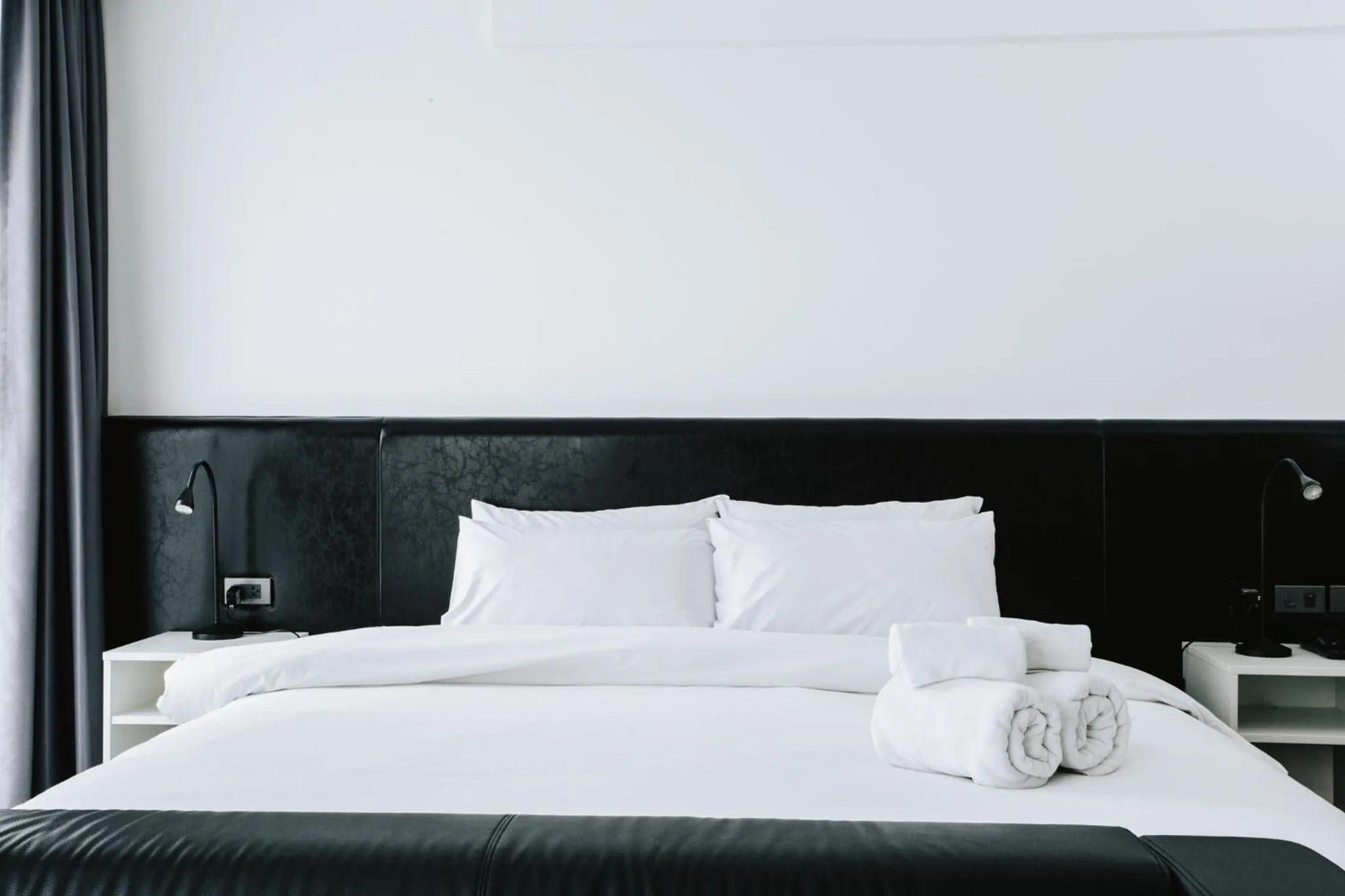 Bed in NANEE Phra Singh