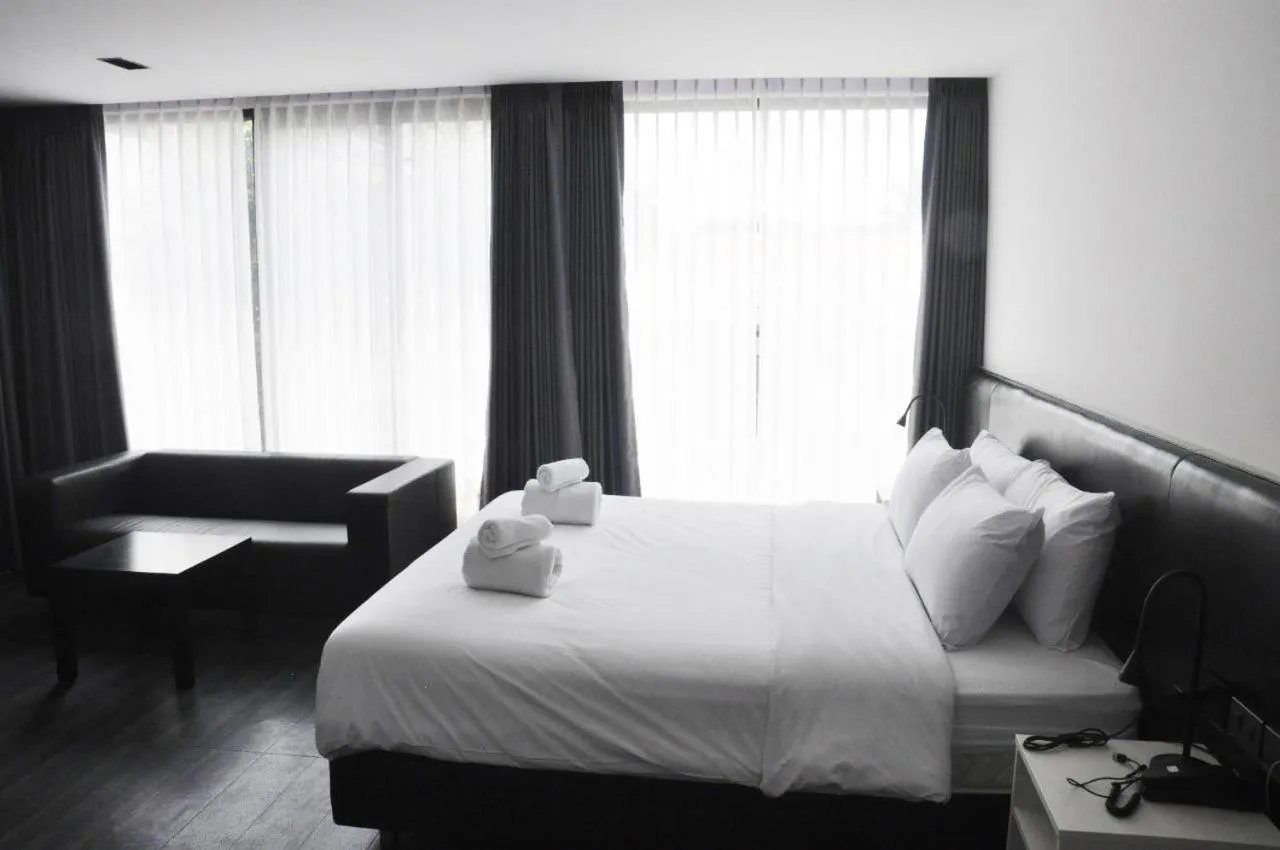 Photo of the whole room, Bed in NANEE Phra Singh