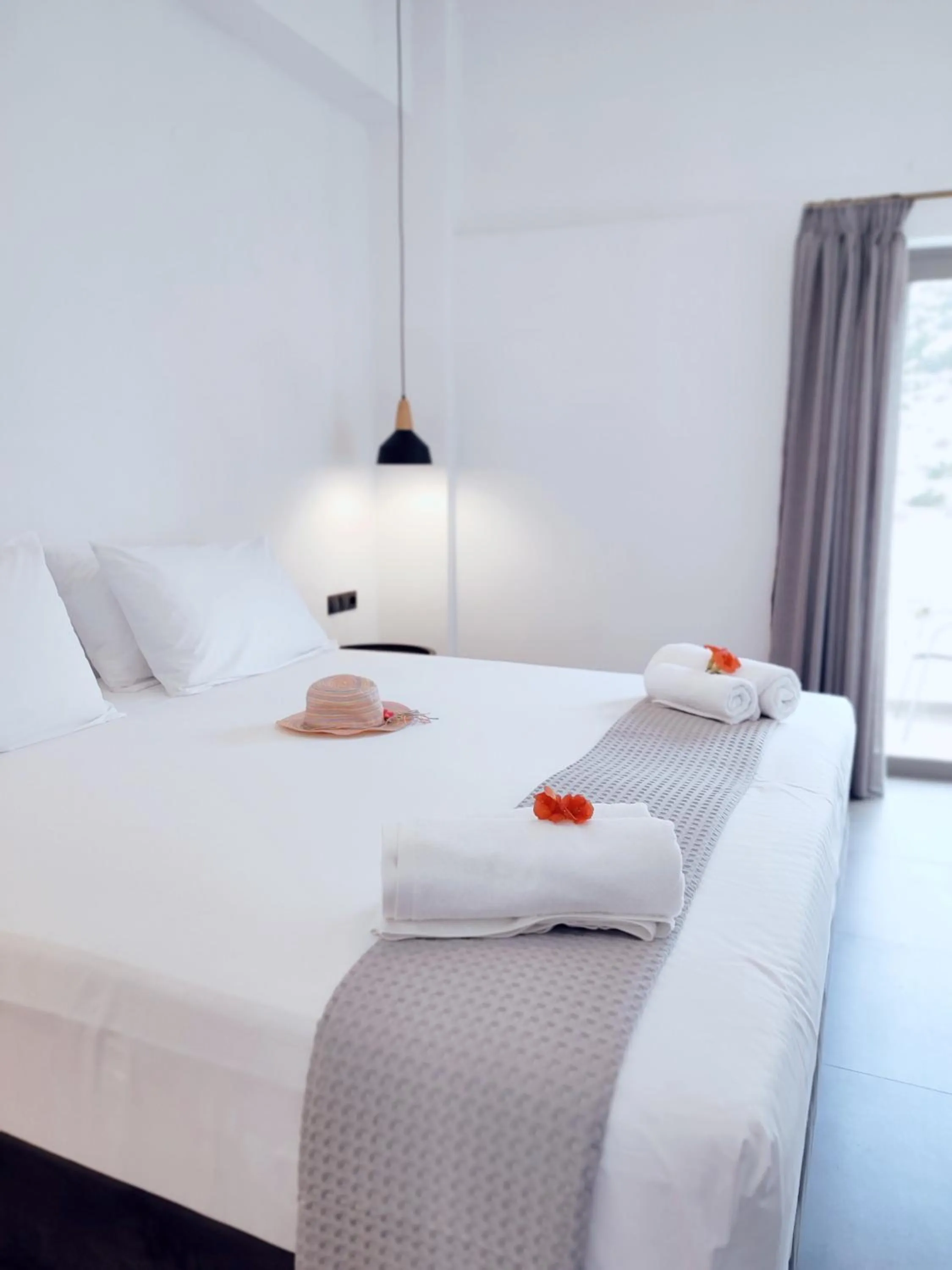 Bed in Lefka Ori - Agia Galini