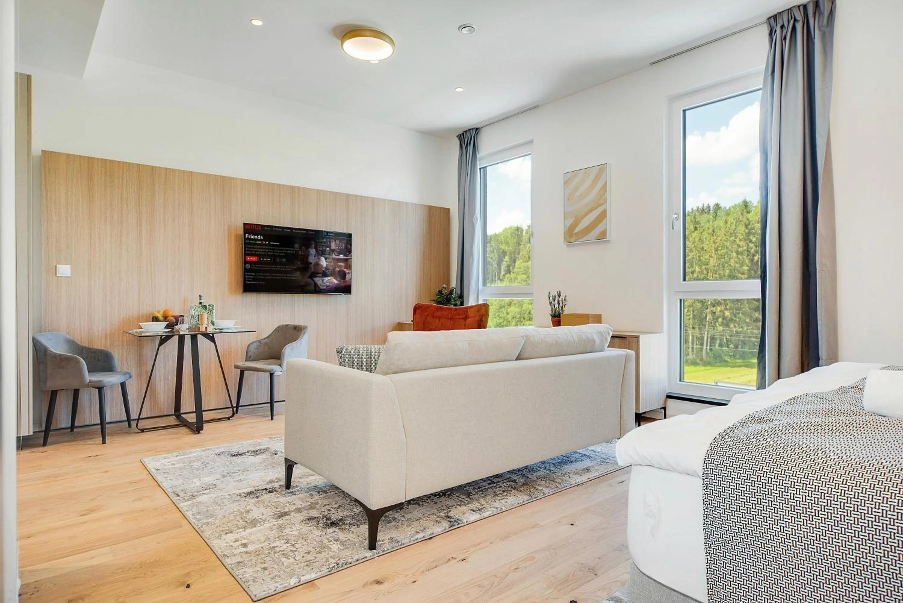 Living room in BRIGHT: Rosenheim Aicherpark