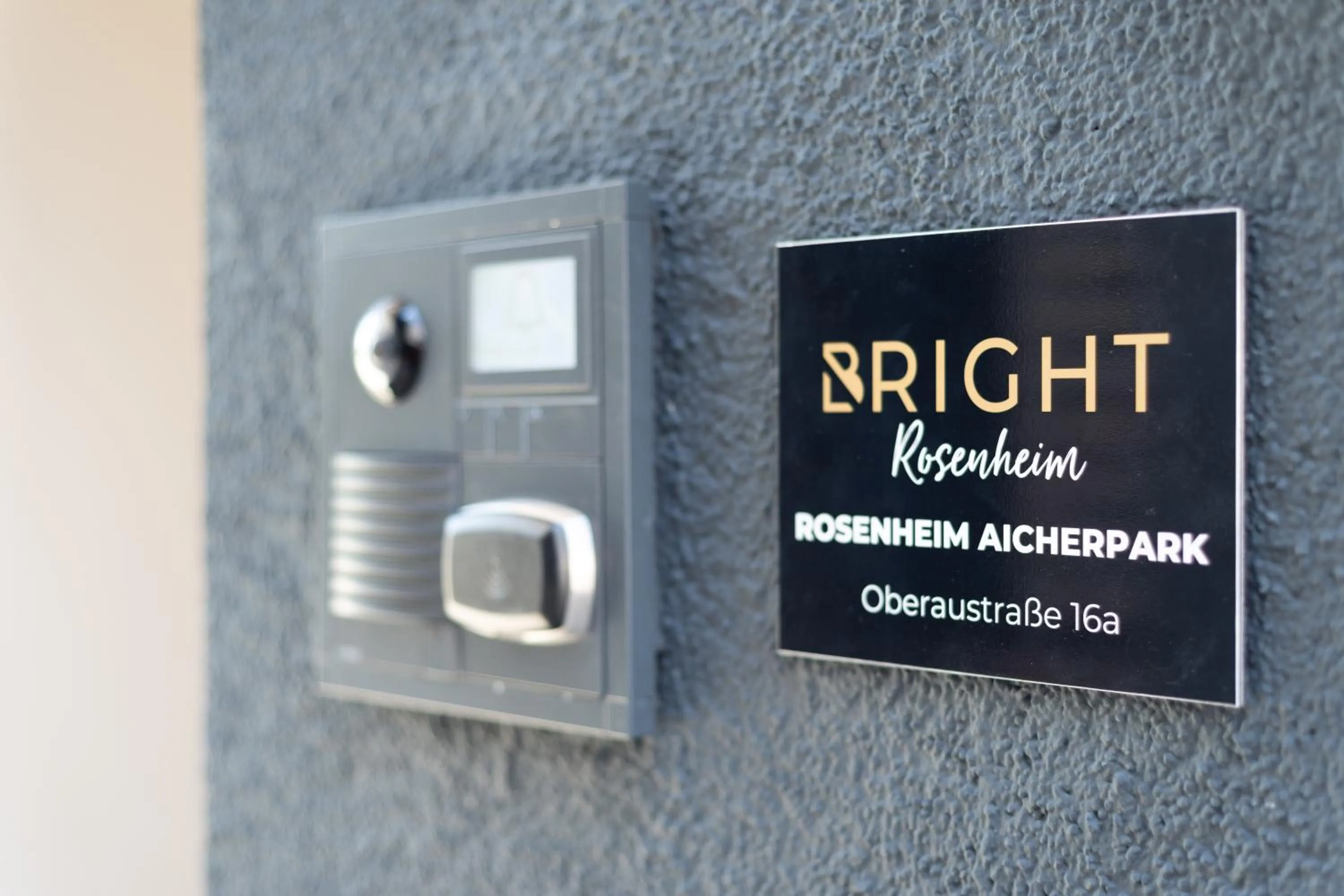 Facade/entrance in BRIGHT: Rosenheim Aicherpark
