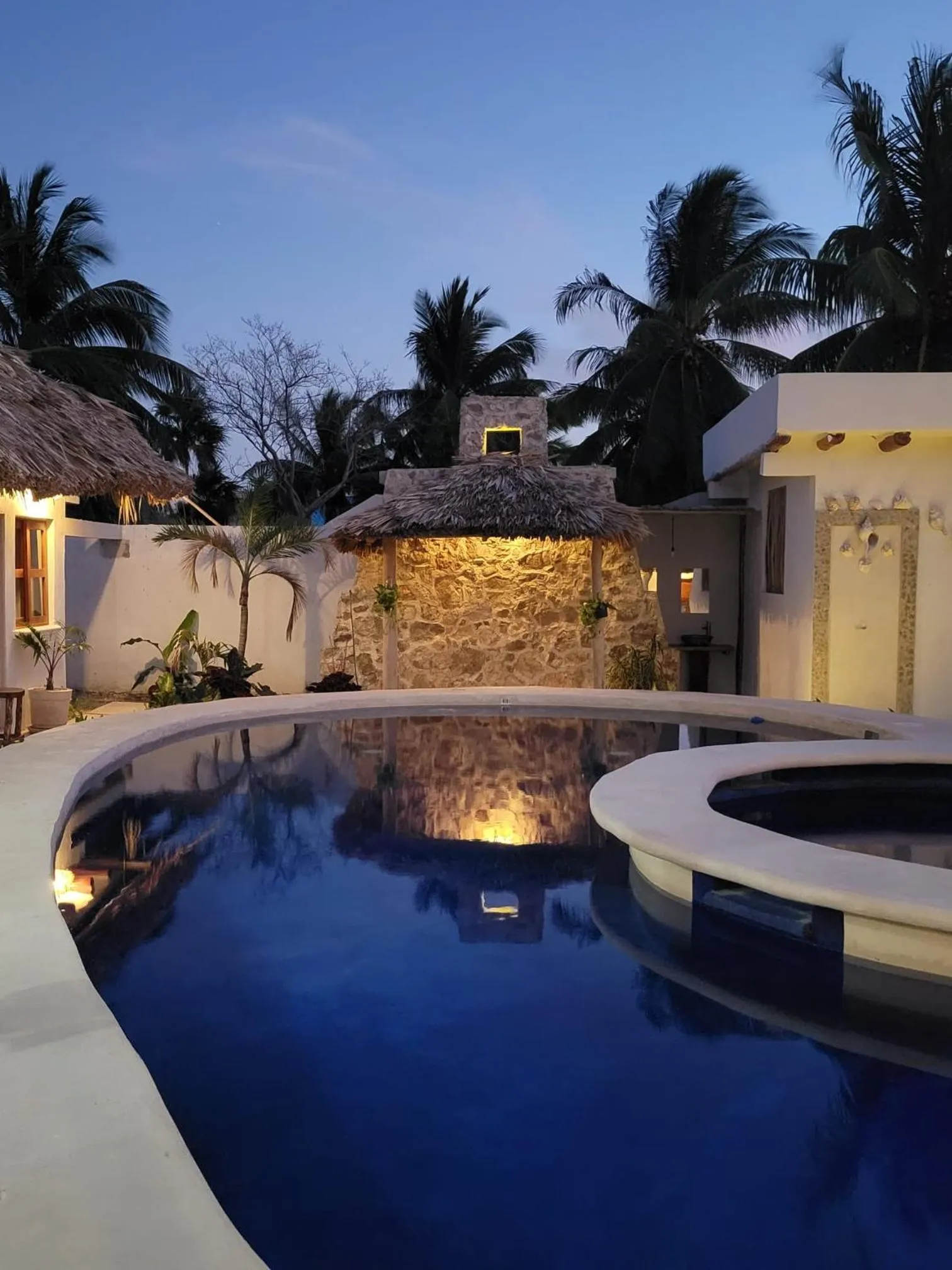 Swimming pool in Villas Ixchel