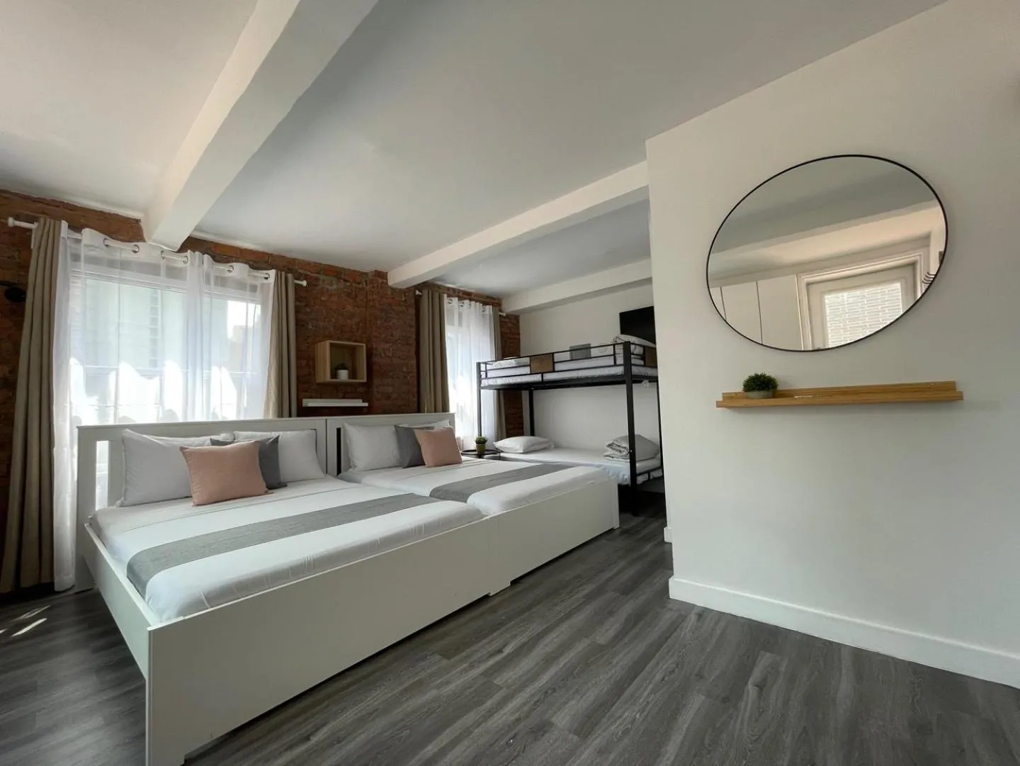 Bed in Hotel and the City, Rooftop City View