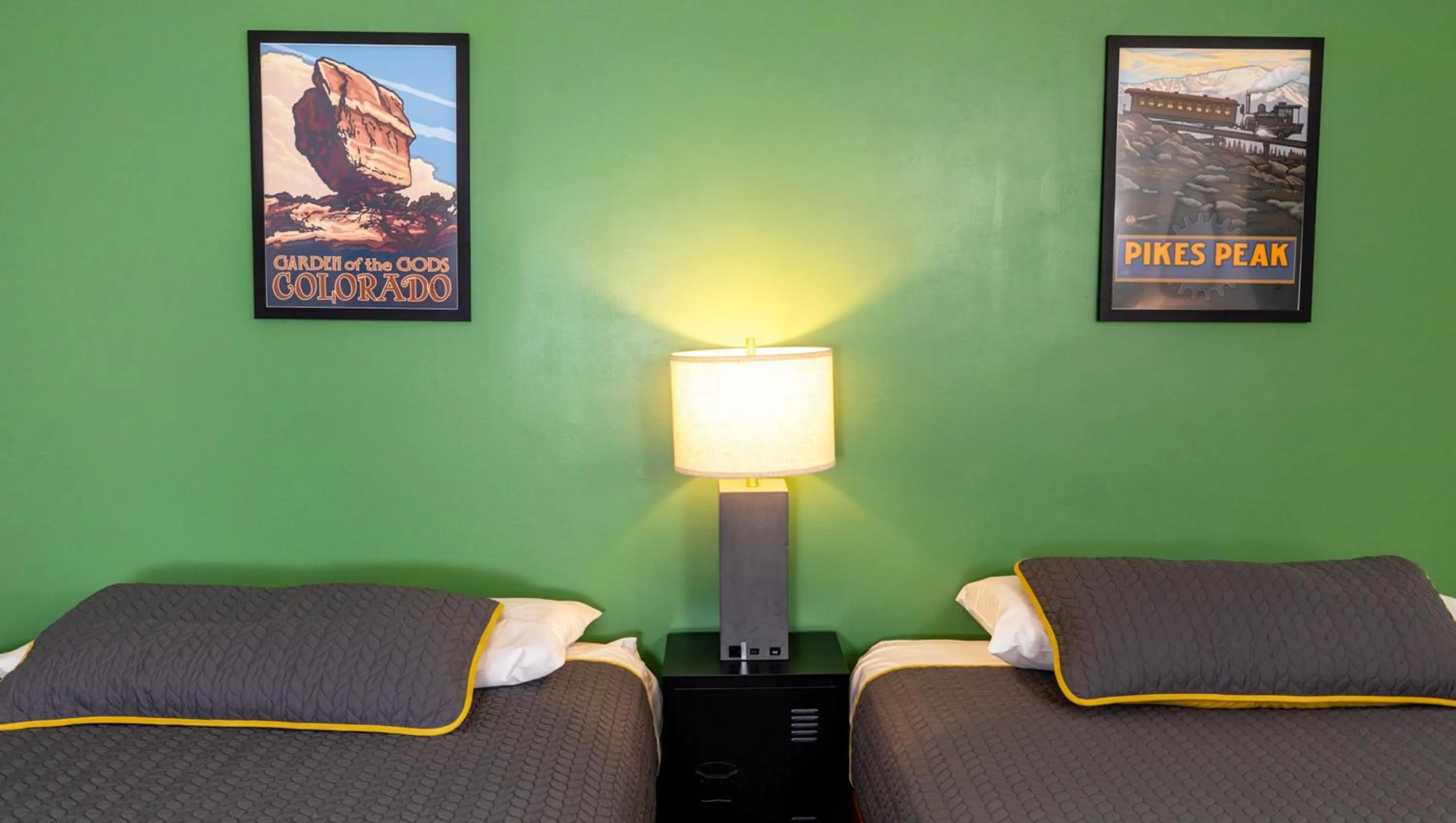 Bedroom, Bed in Modern Motel