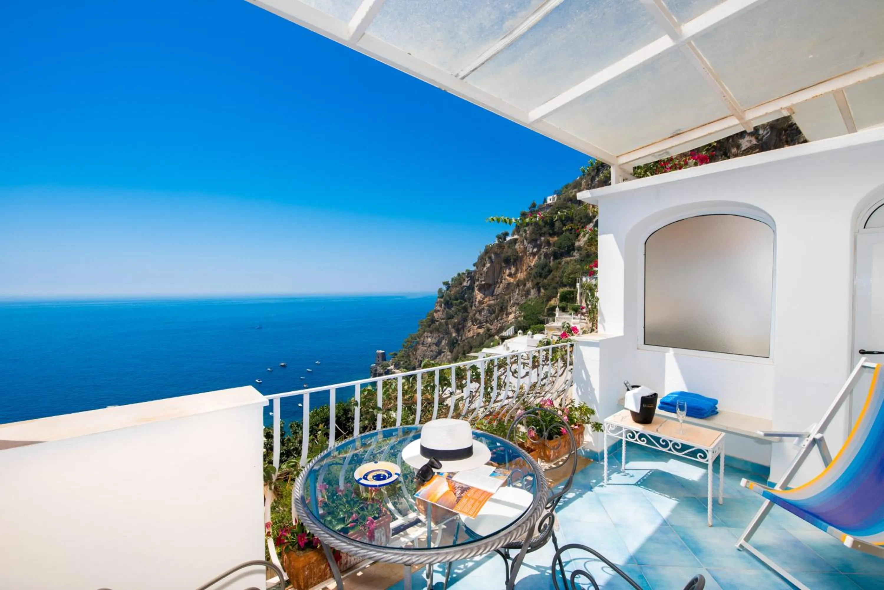 Sea view in La Rosa Dei Venti