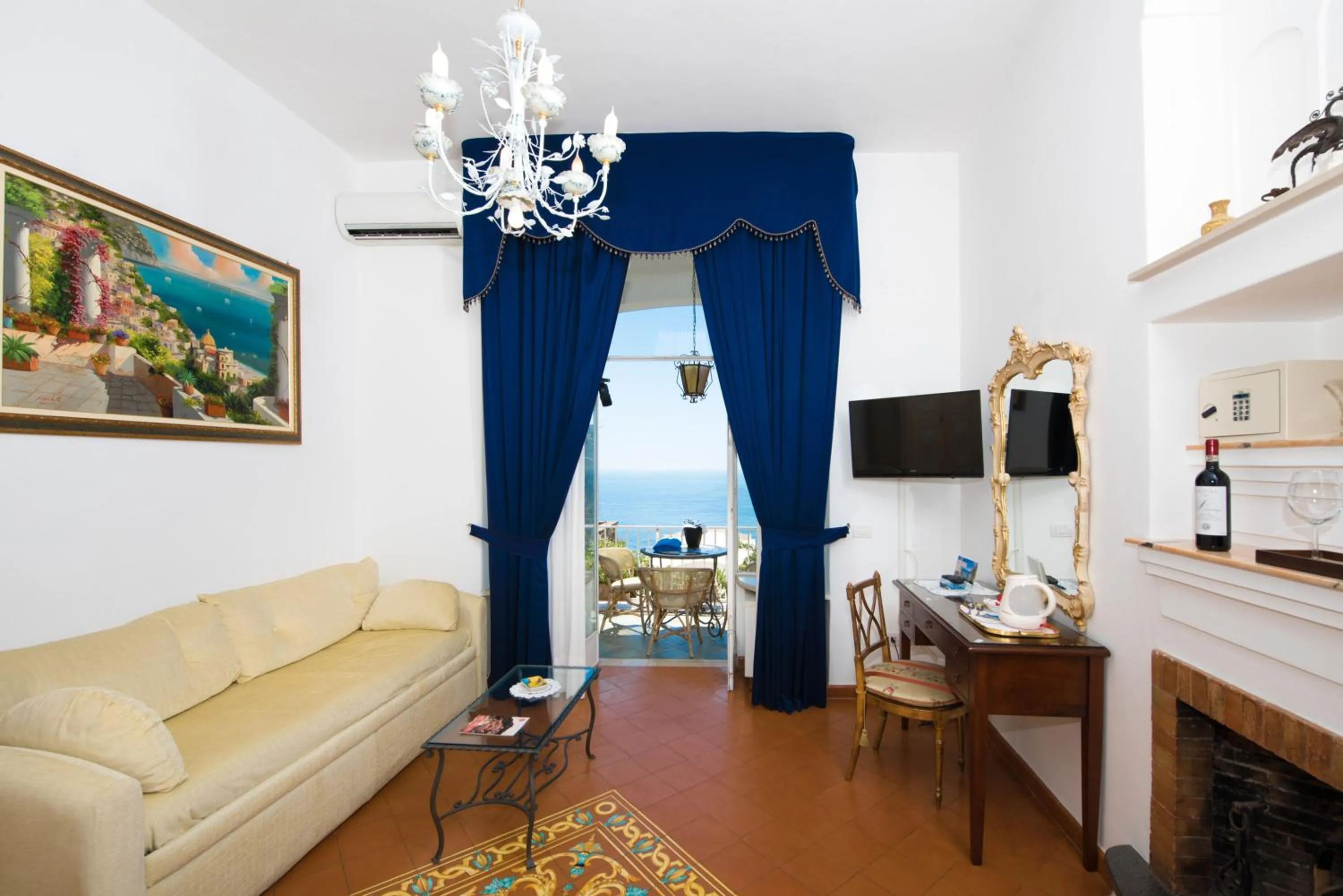 Photo of the whole room in La Rosa Dei Venti