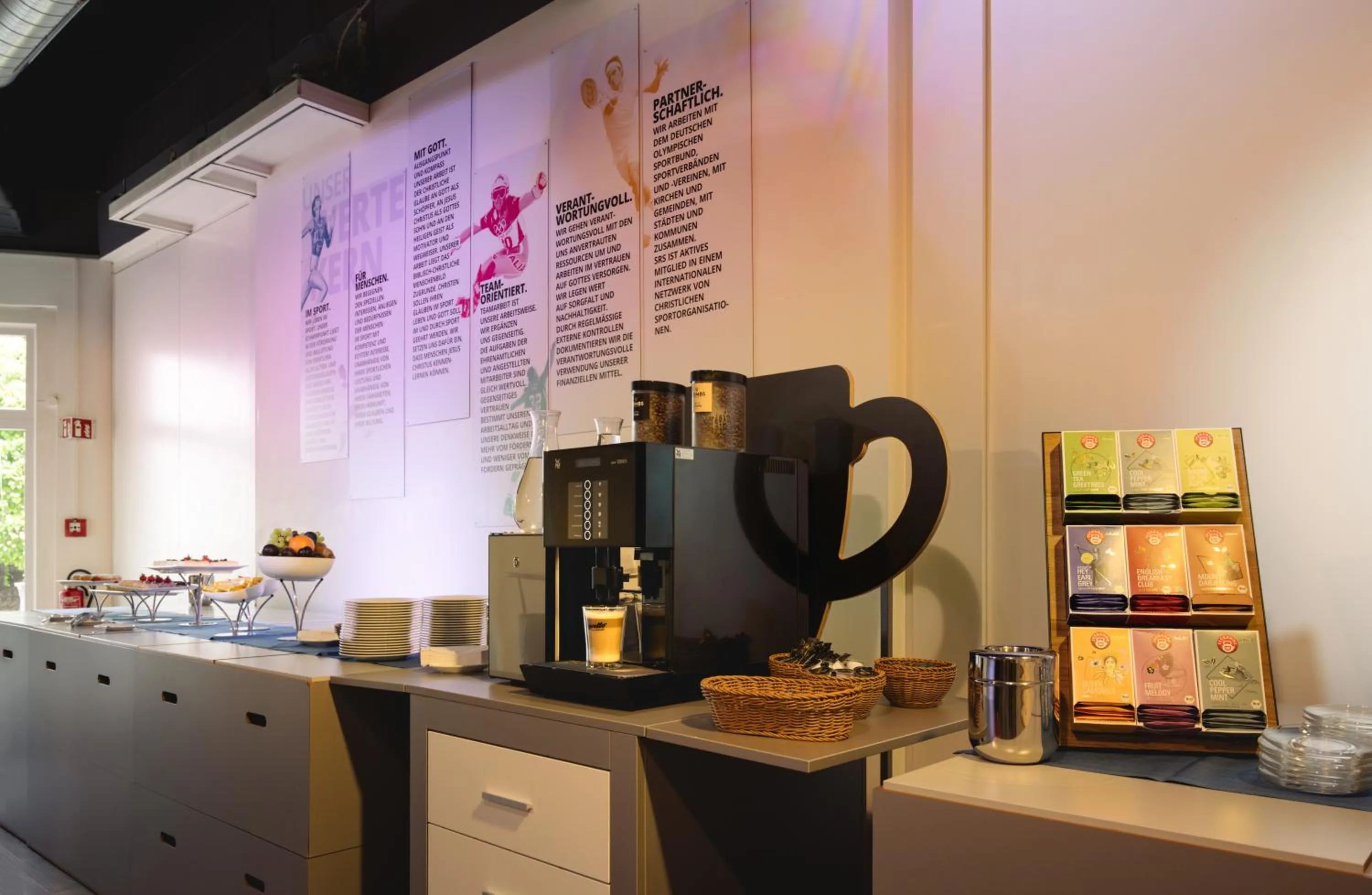 Lounge or bar in Sport- & Seminarhotel Glockenspitze