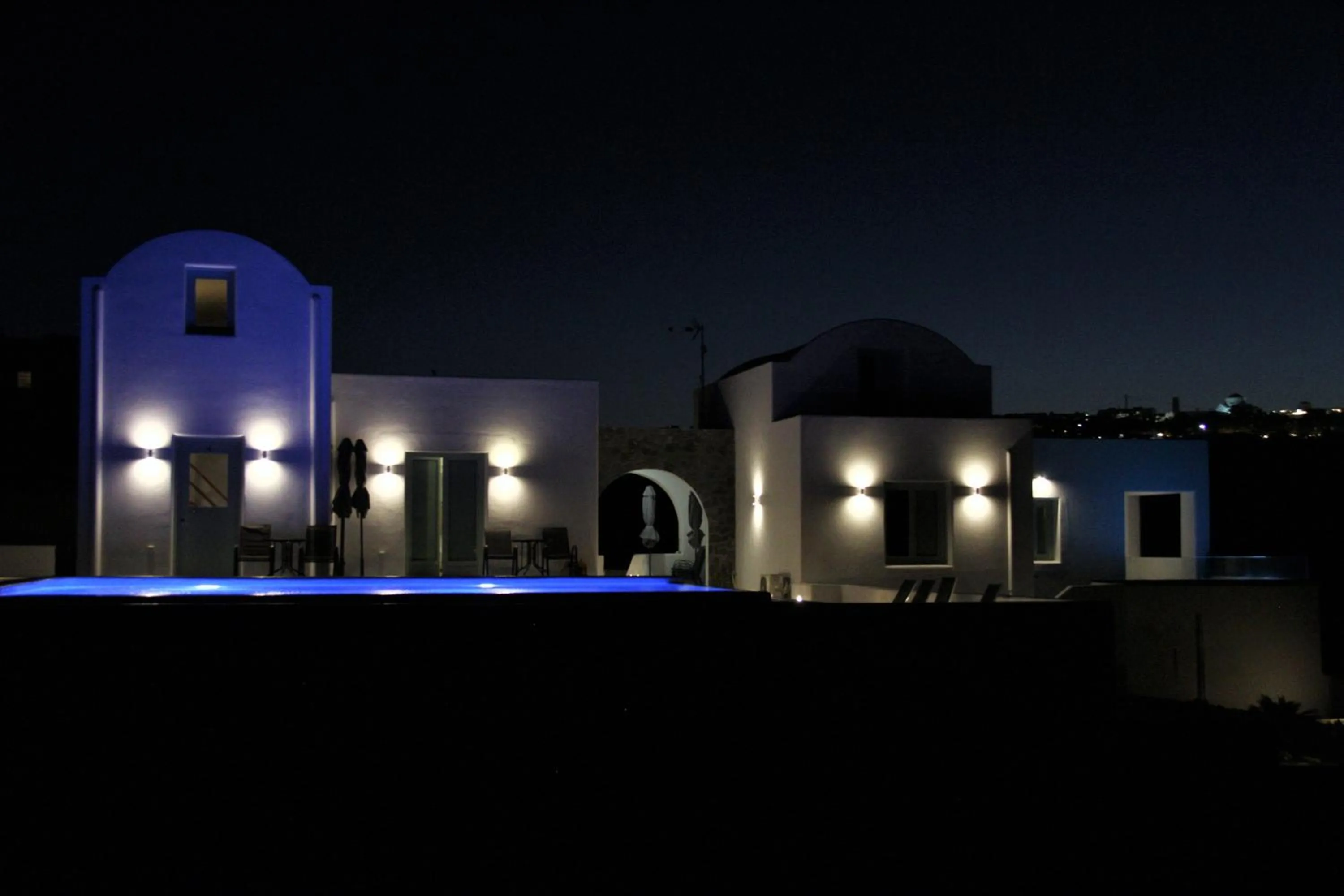 Property building in White Element