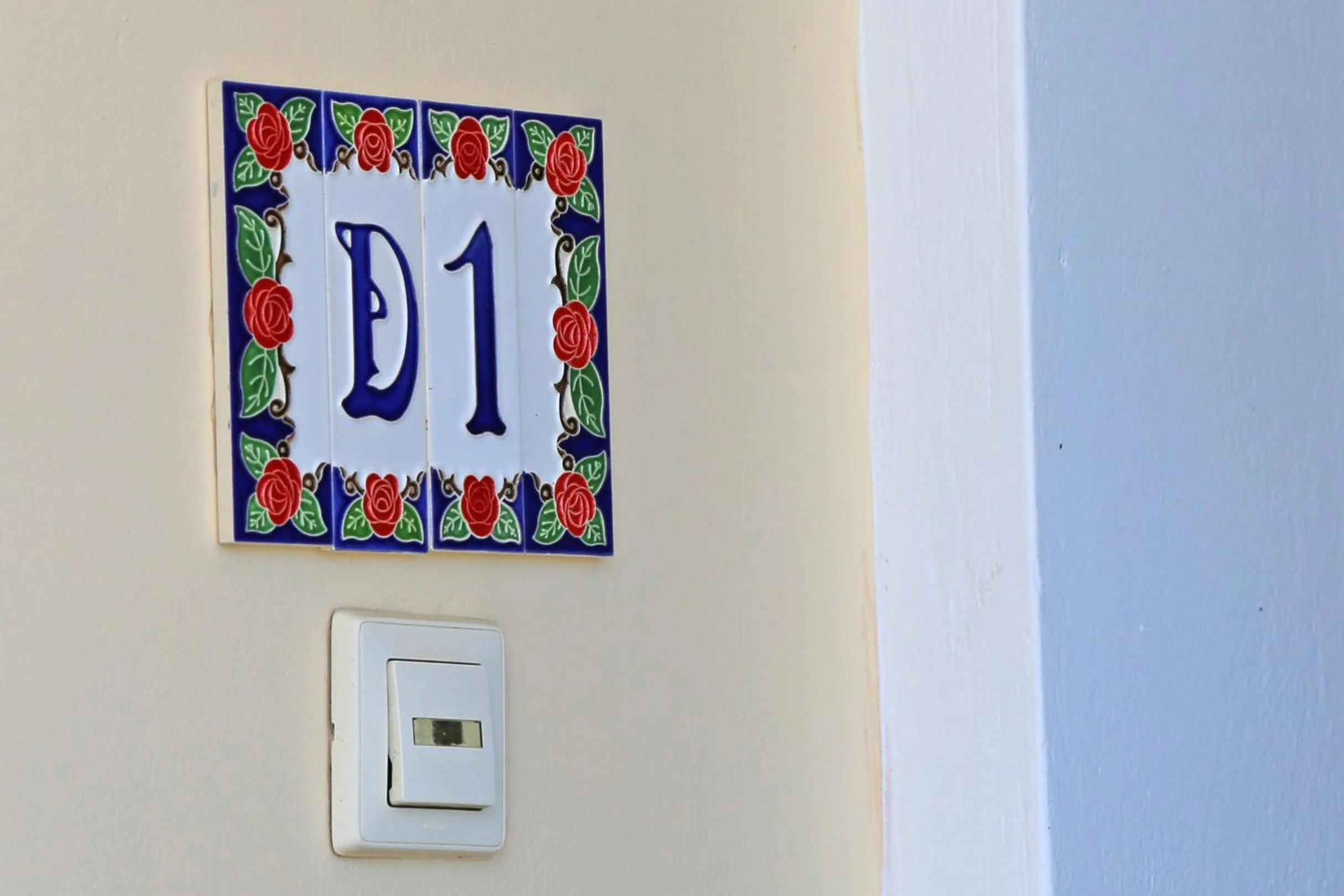 Decorative detail in Oliva Holiday Homes