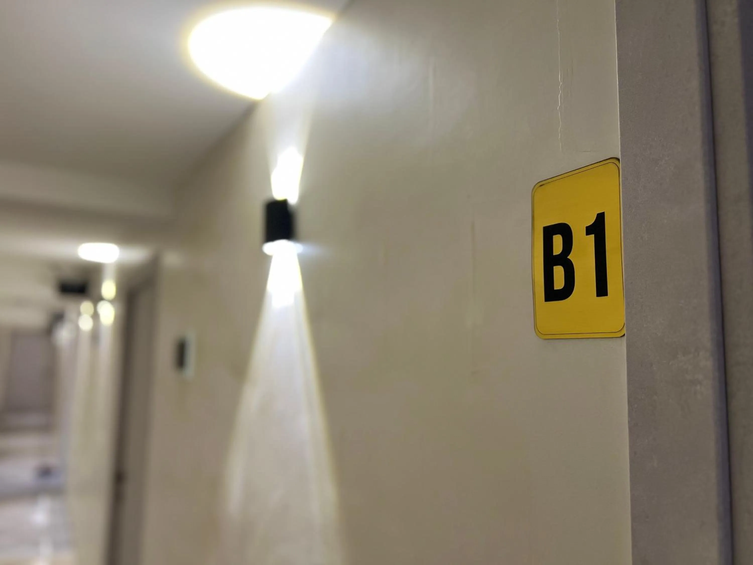 Logo/Certificate/Sign in The Hill Guesthouse