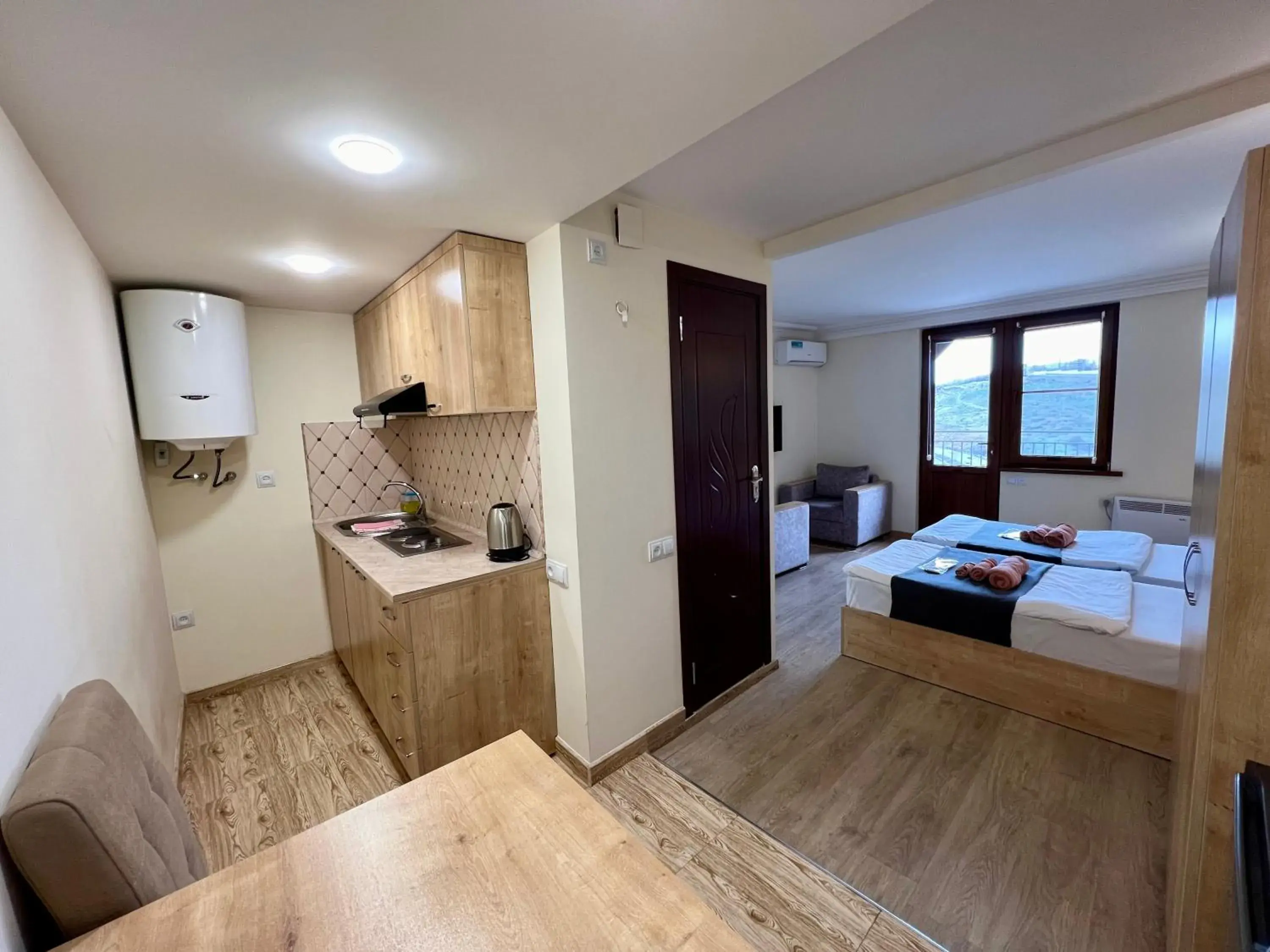 Superior Double or Twin Room with Terrace in The Hill Guesthouse Superior Double or Twin Room with Terrace in The Hill Guesthouse