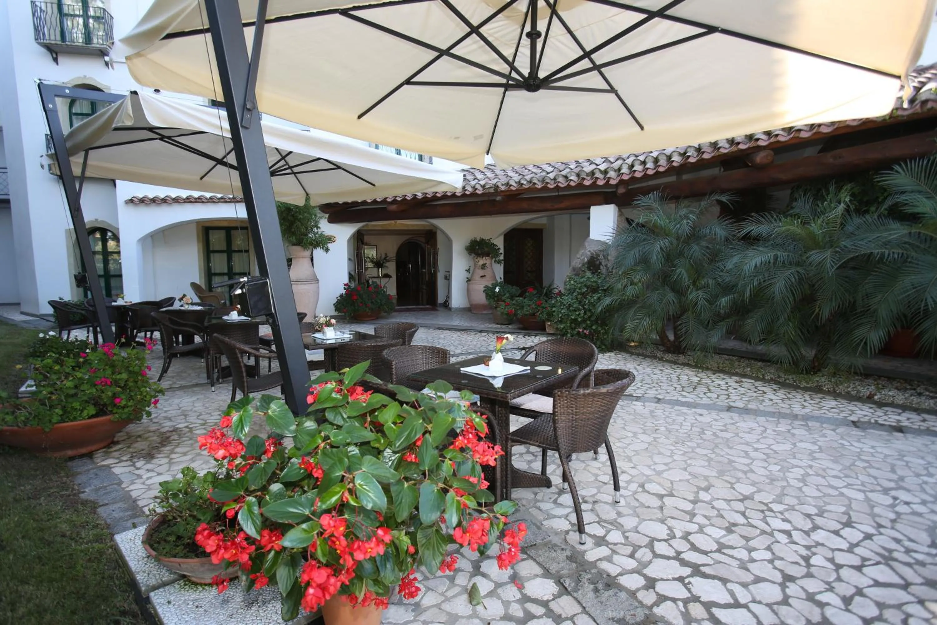 Facade/entrance in Hotel Poseidonia