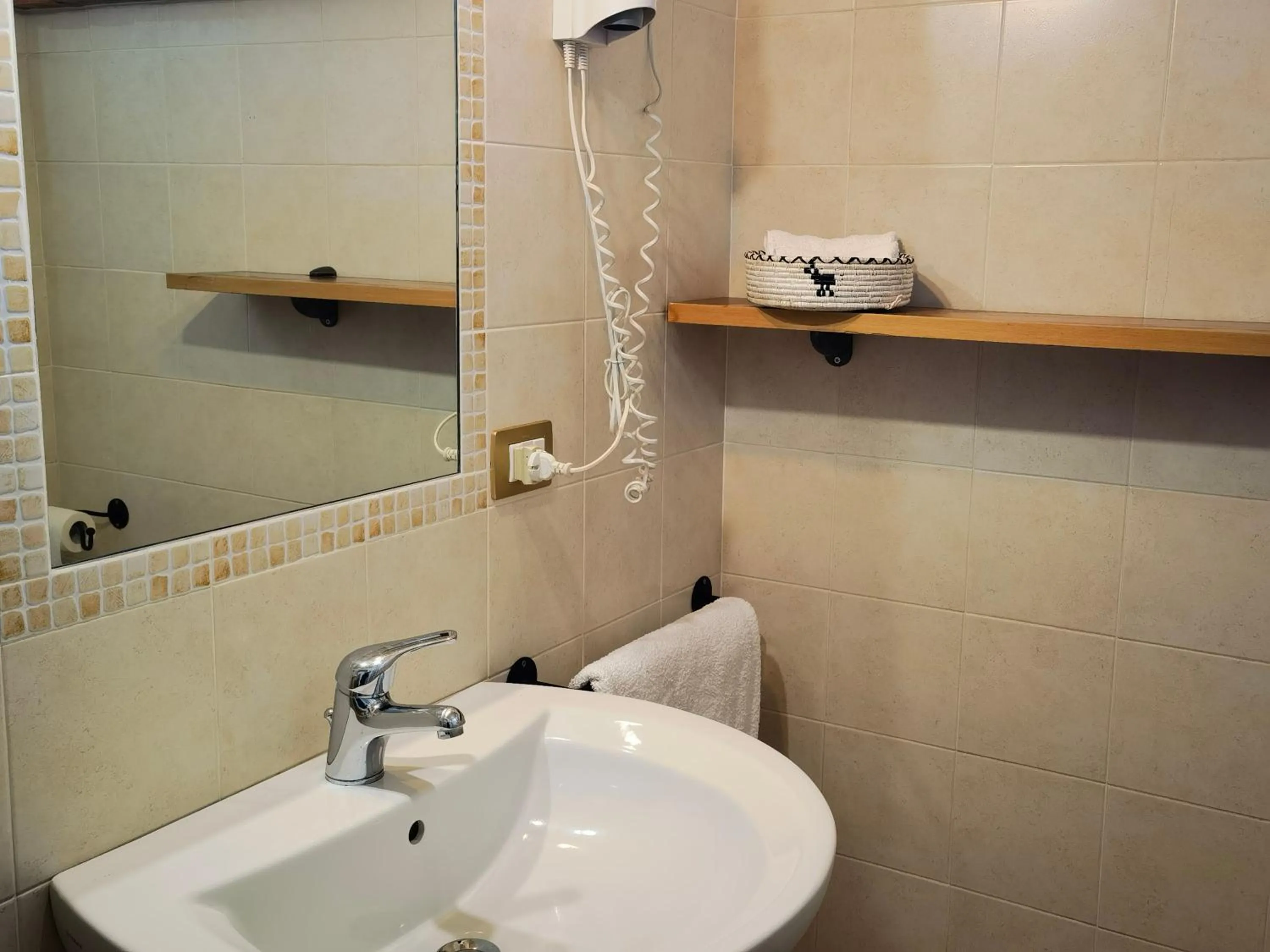 Bathroom in La Corte degli Ulivi - Albergo Rurale
