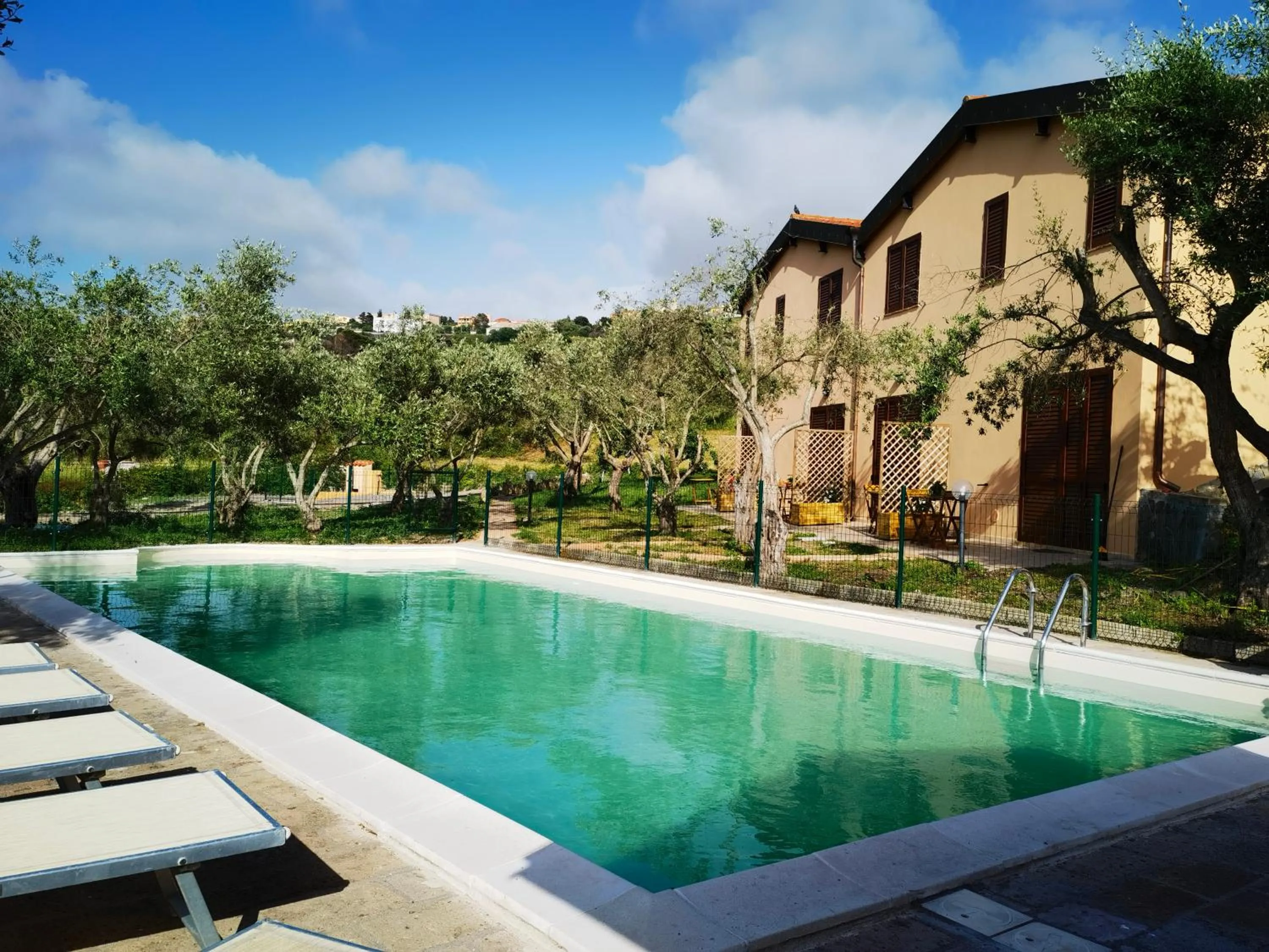 Solarium in La Corte degli Ulivi - Albergo Rurale