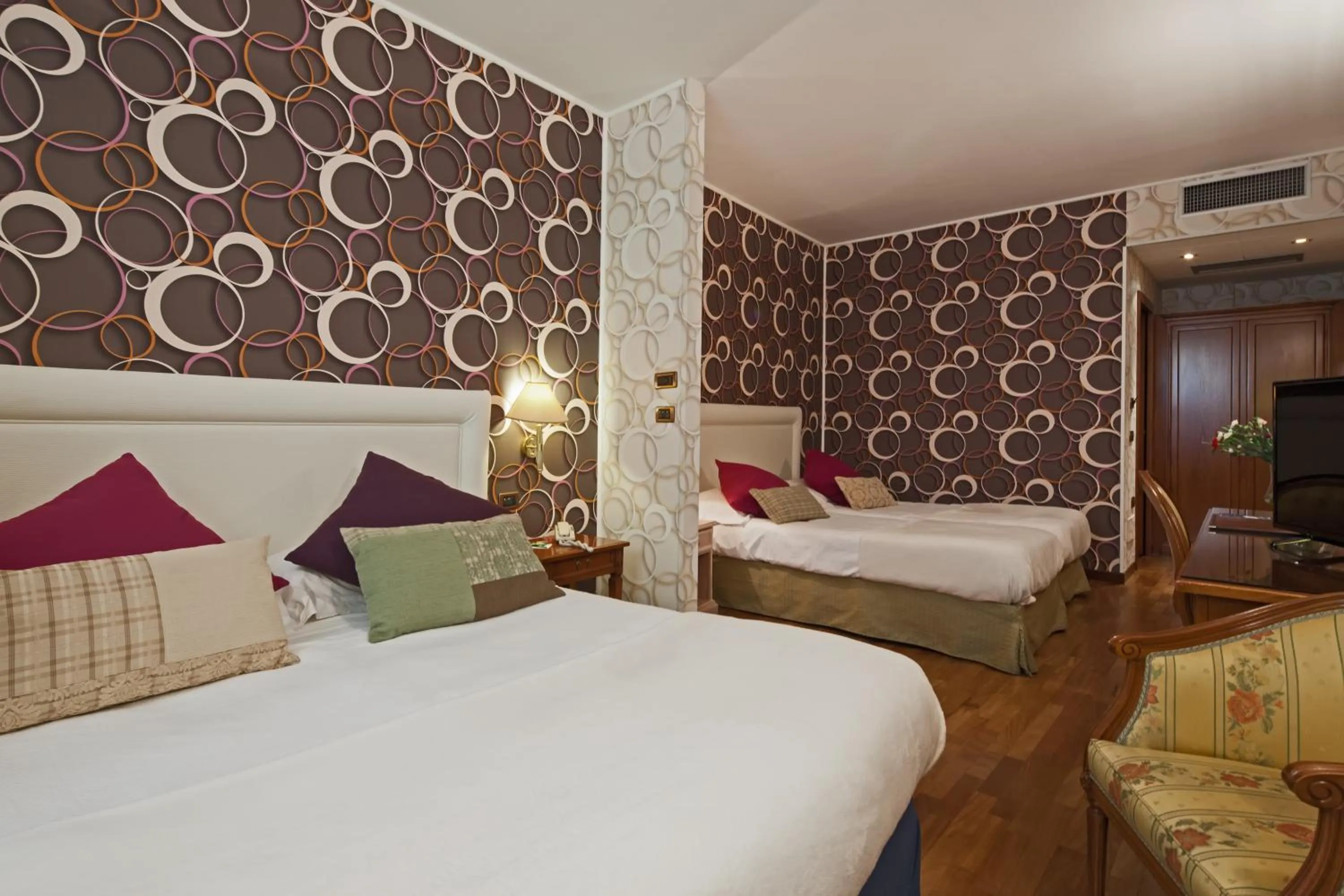 Bed in Hotel Palazzo Lovera