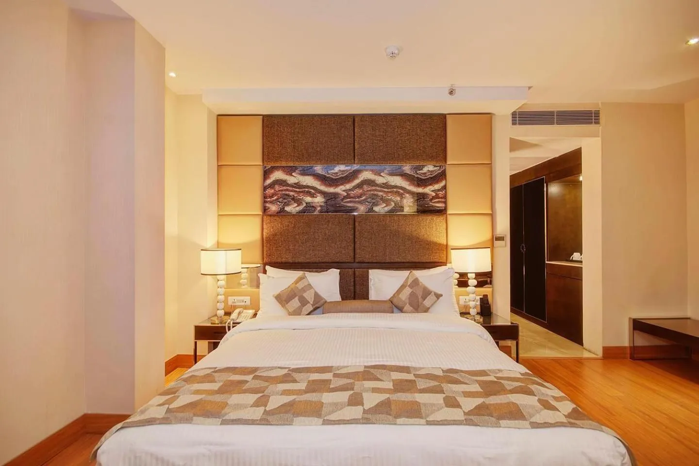 Bed in The Palm Spring a Boutique Hotel Naraina New Delhi