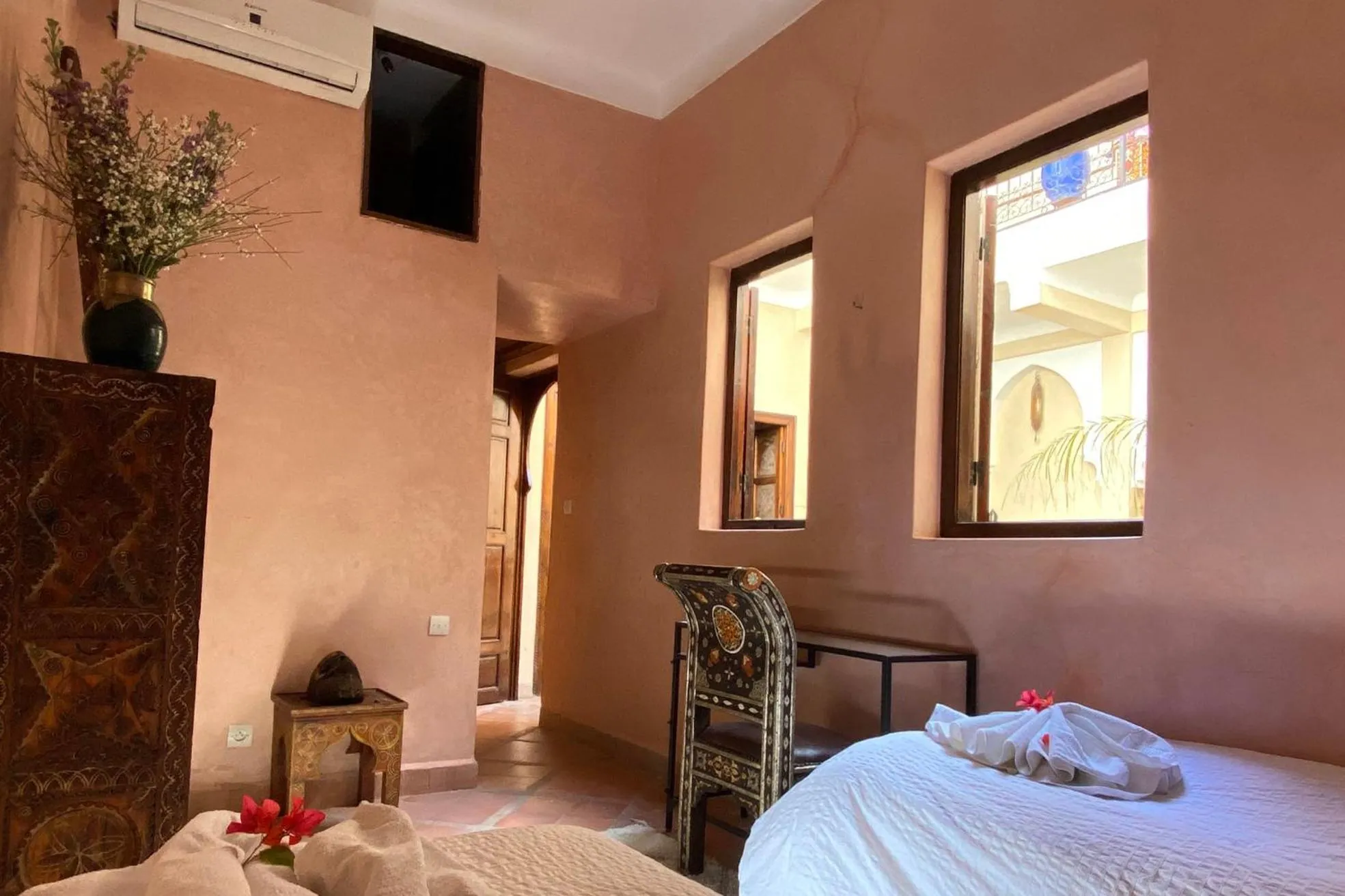 Property building, Bed in Riad Of The Storks