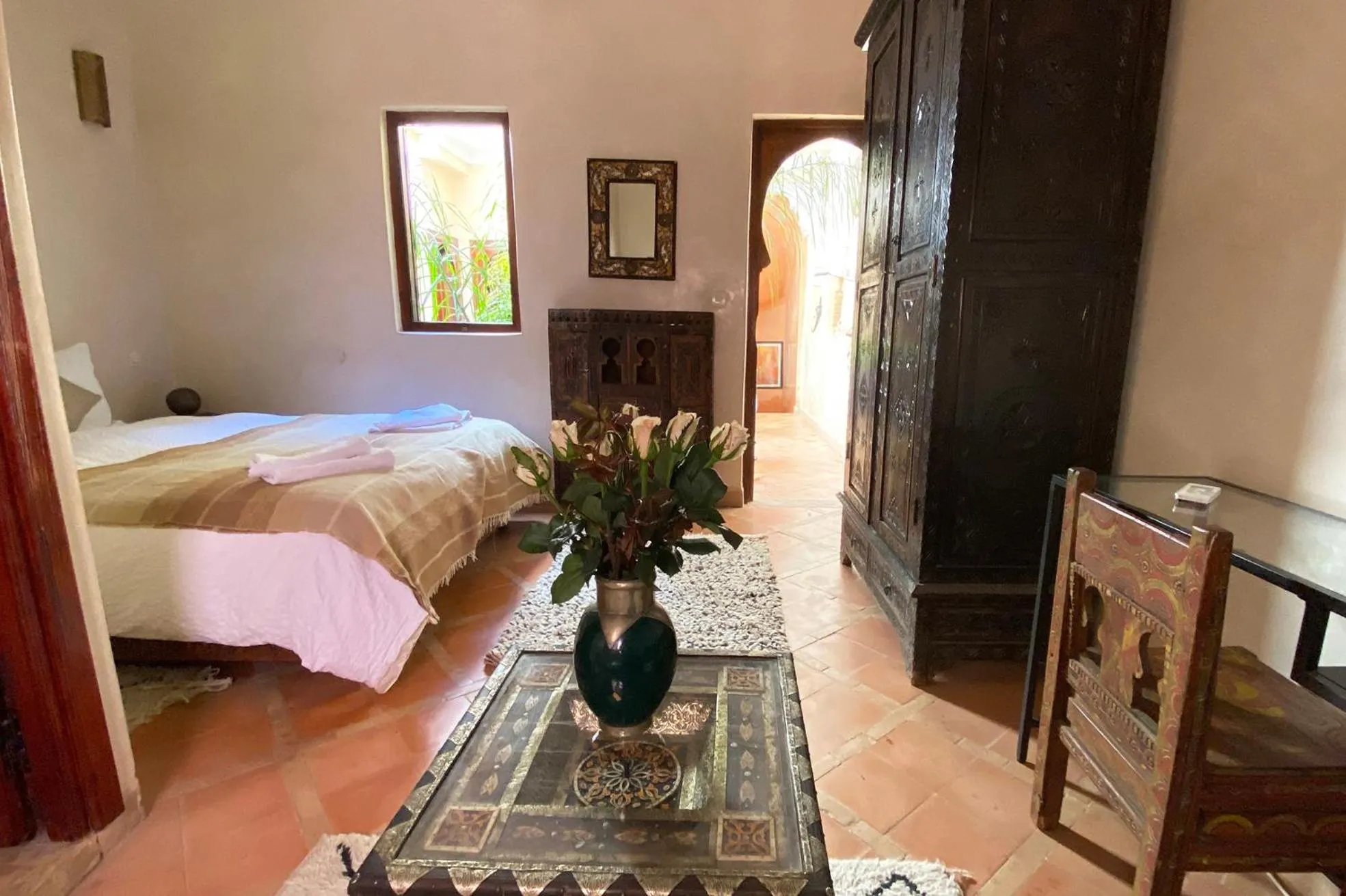 Photo of the whole room, Bed in Riad Of The Storks