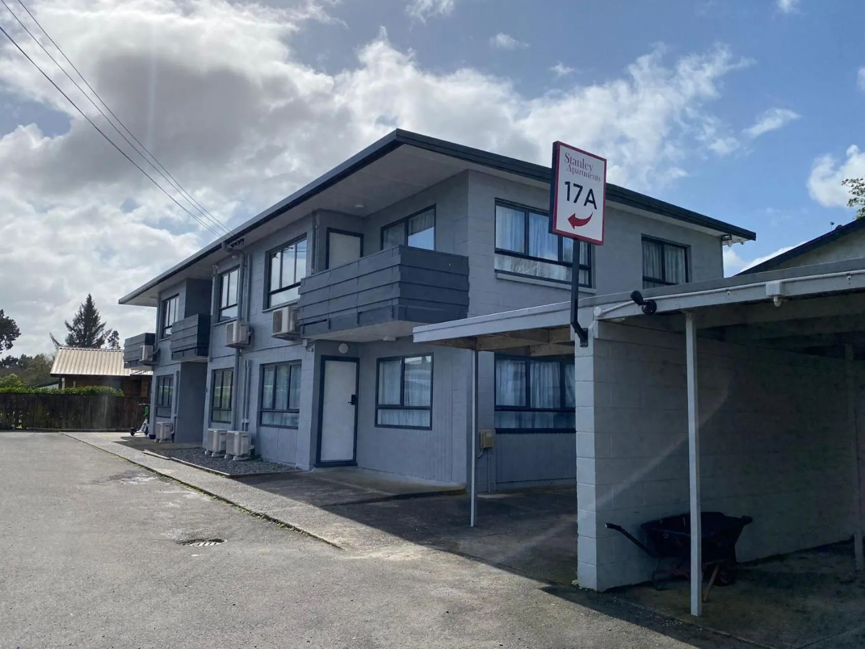 Property building in Stanley Apartments