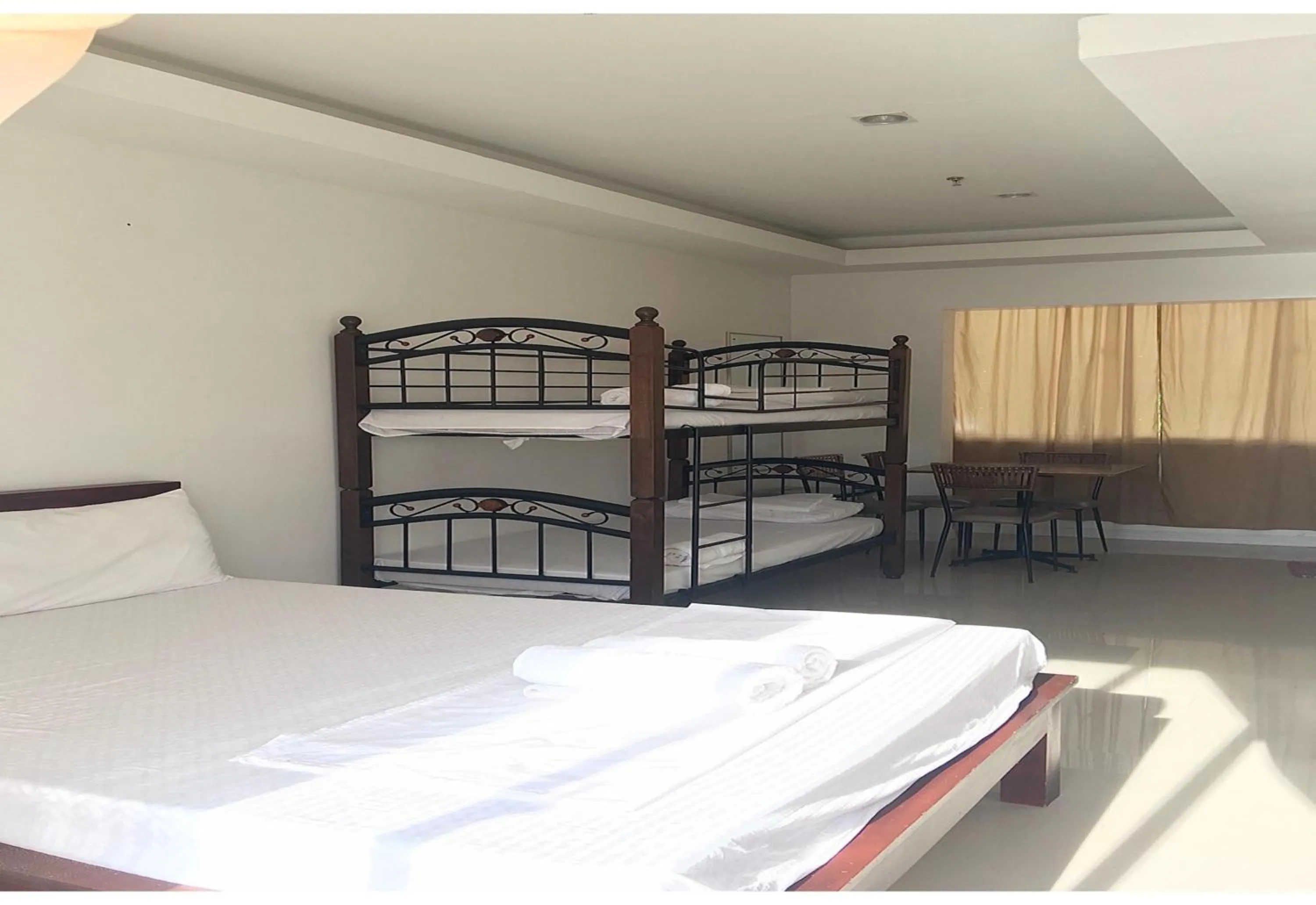 Bedroom in OYO 921 Sorrento Hotel And Resort