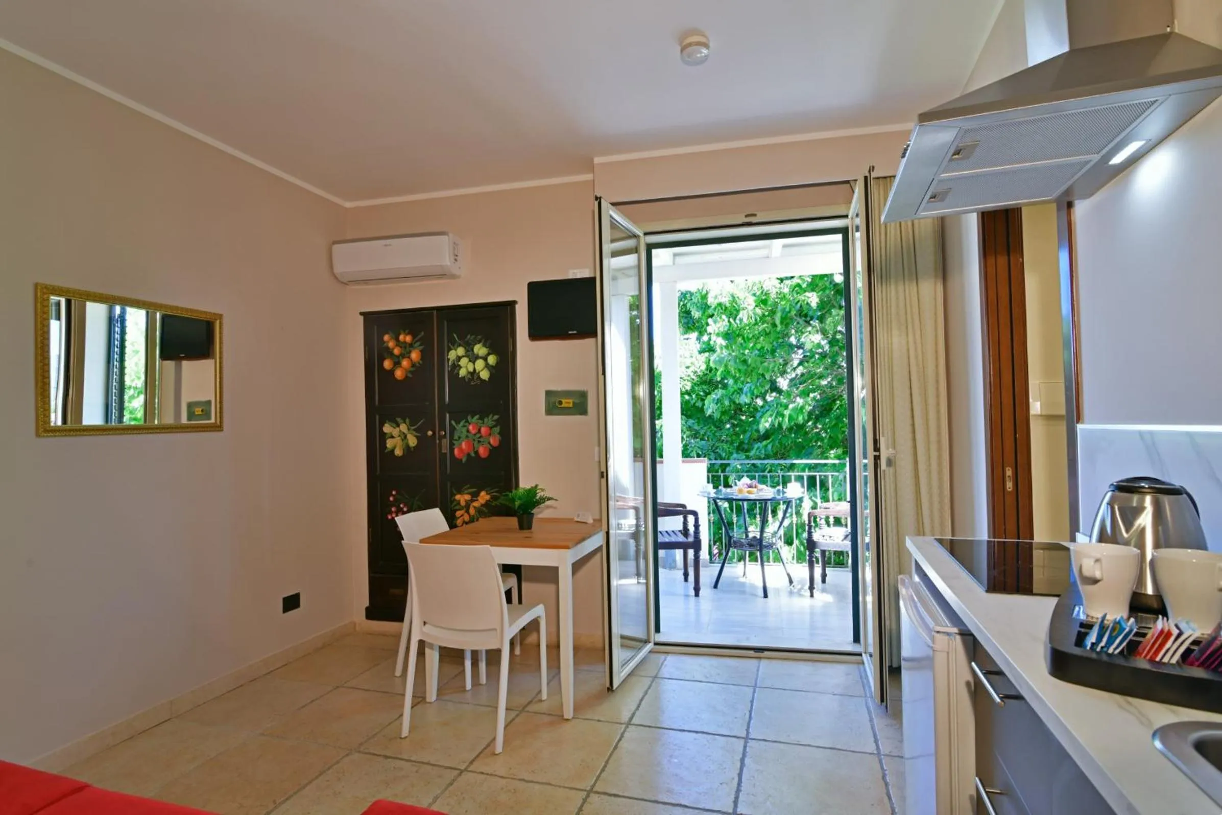 Dining area in Hotel & Apartments Villa Linda