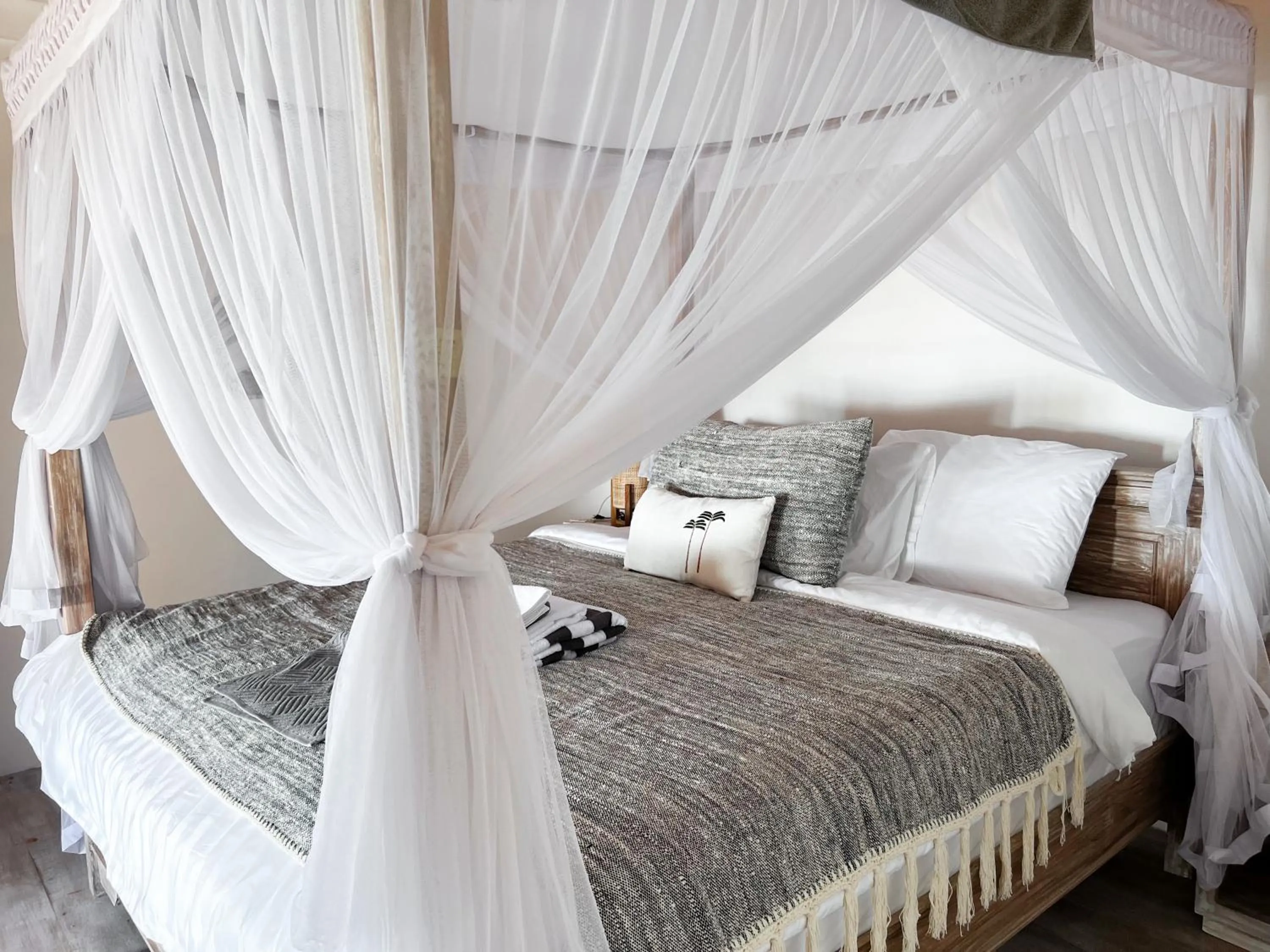 Bed in Blue Ocean Bingin