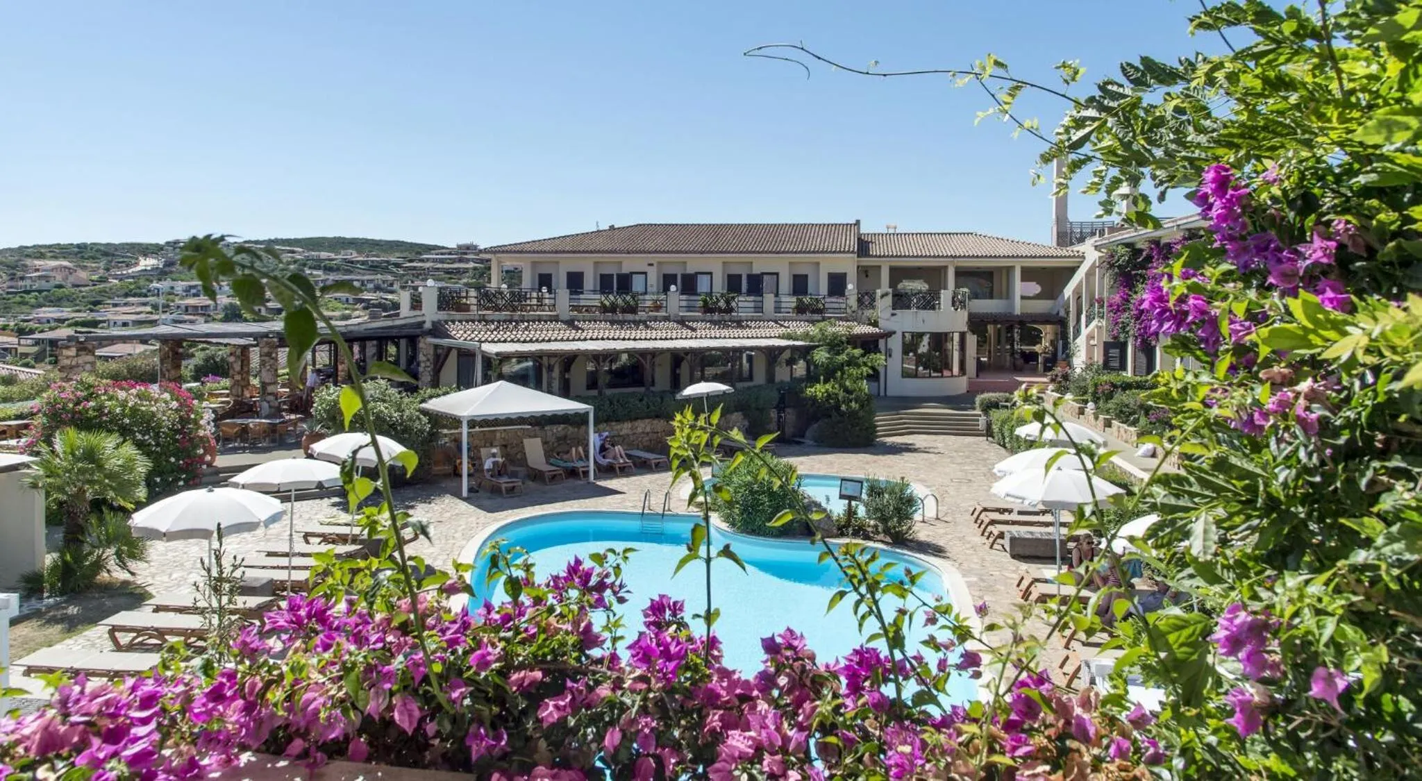 Swimming pool in Hotel Palau