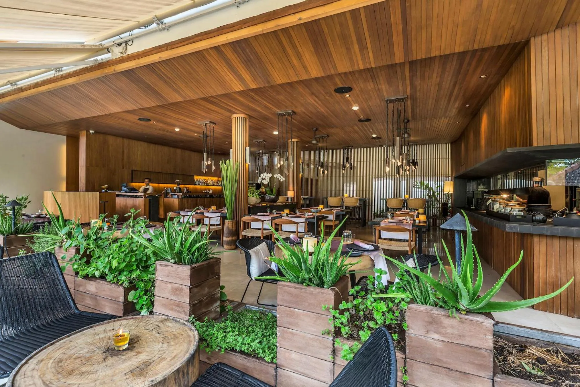 Restaurant/places to eat in Bisma Eight Villas