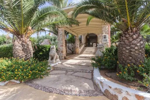 Cupola Bianca Resort