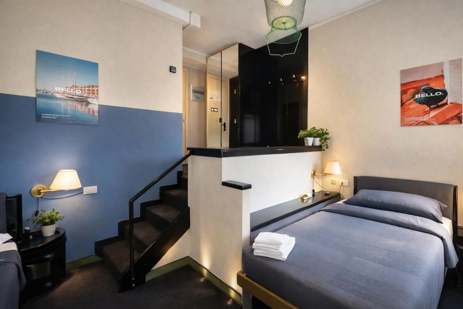 Bed in Hotel Britannia