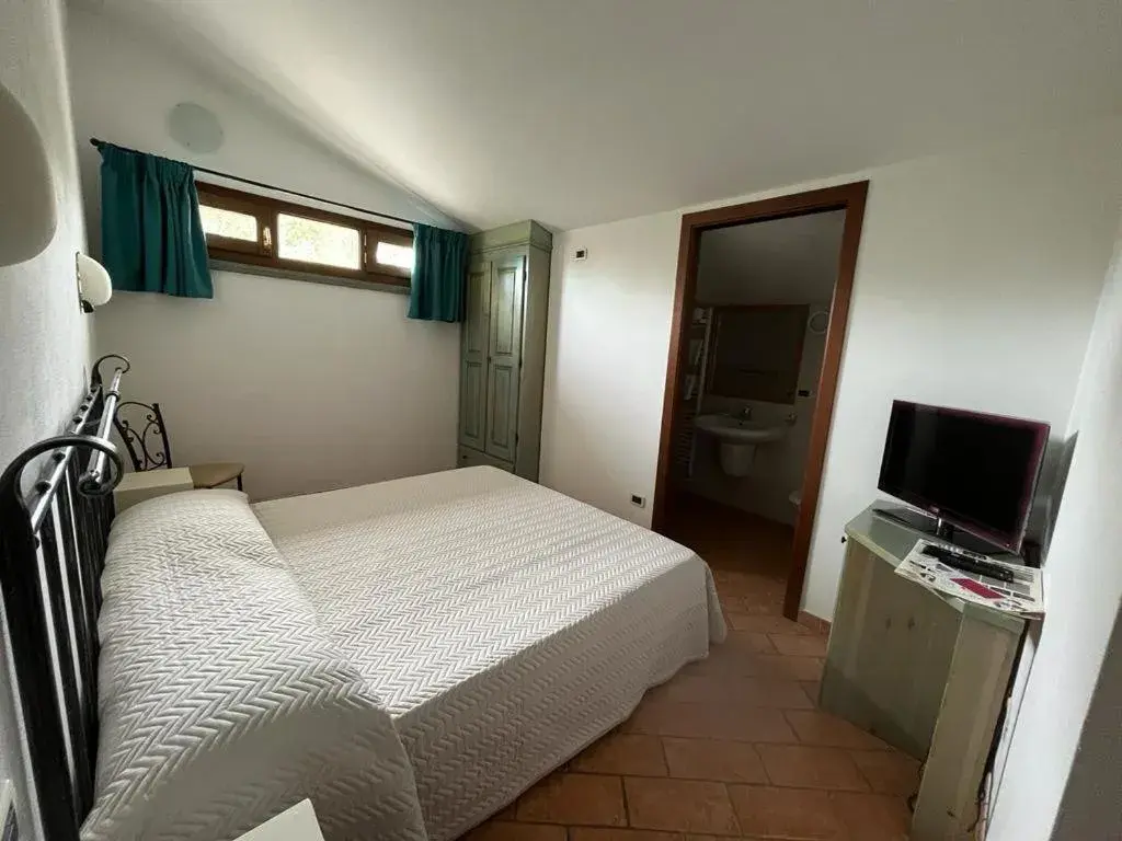 Single Room in Hotel Residence La Ventola Single Room in Hotel Residence La Ventola