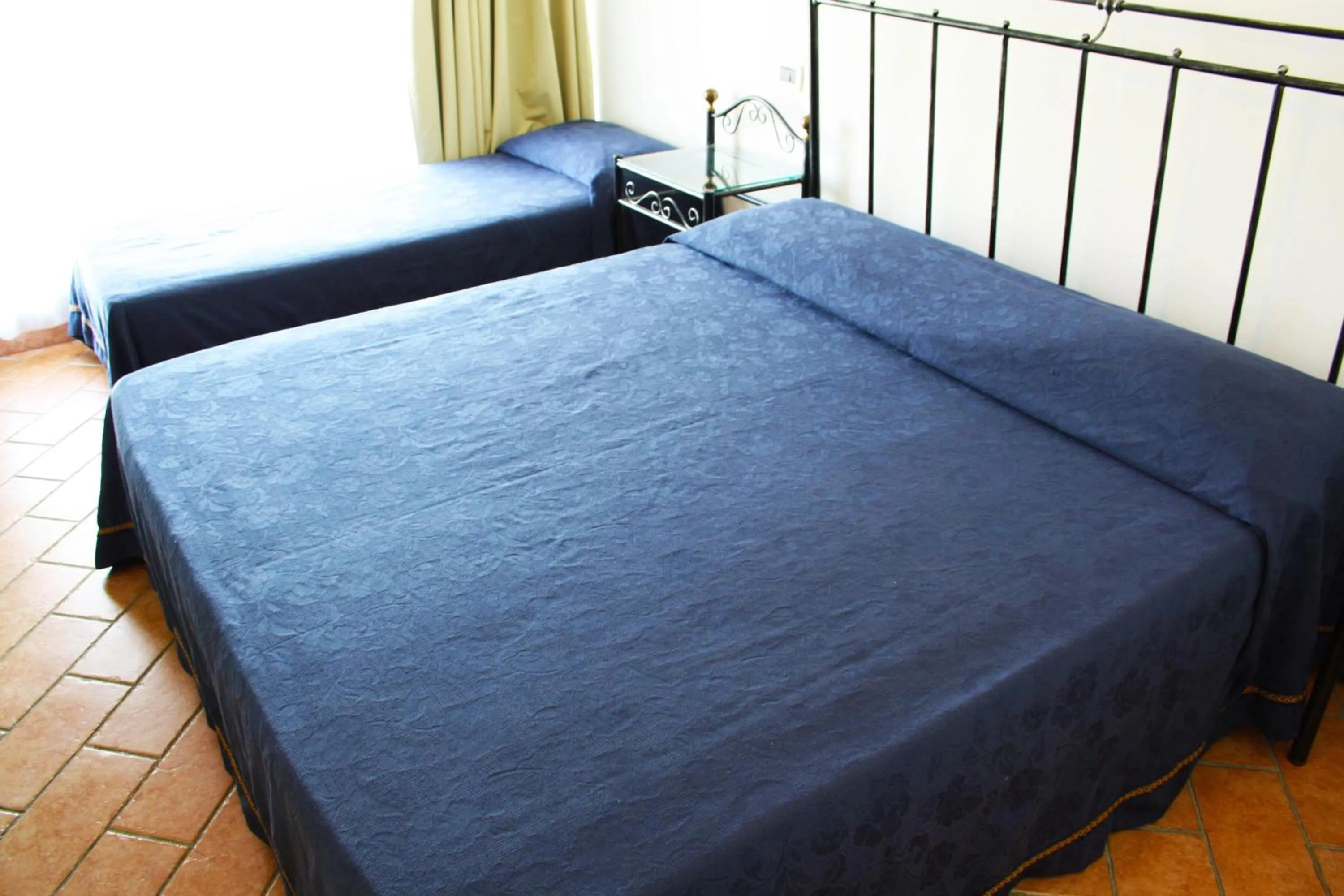 Photo of the whole room, Bed in Hotel Residence La Ventola