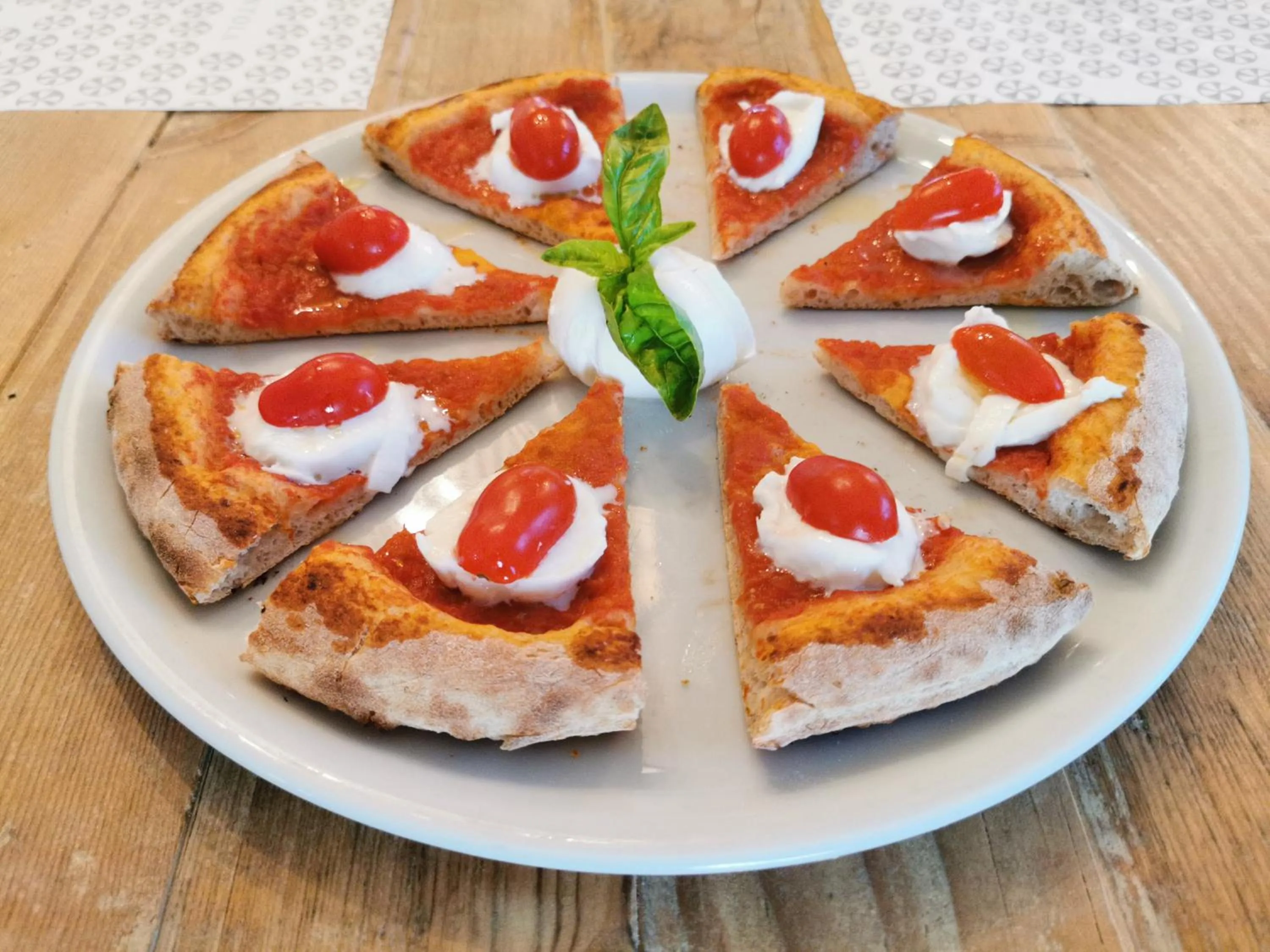 Food and drinks in Hotel Residence La Ventola