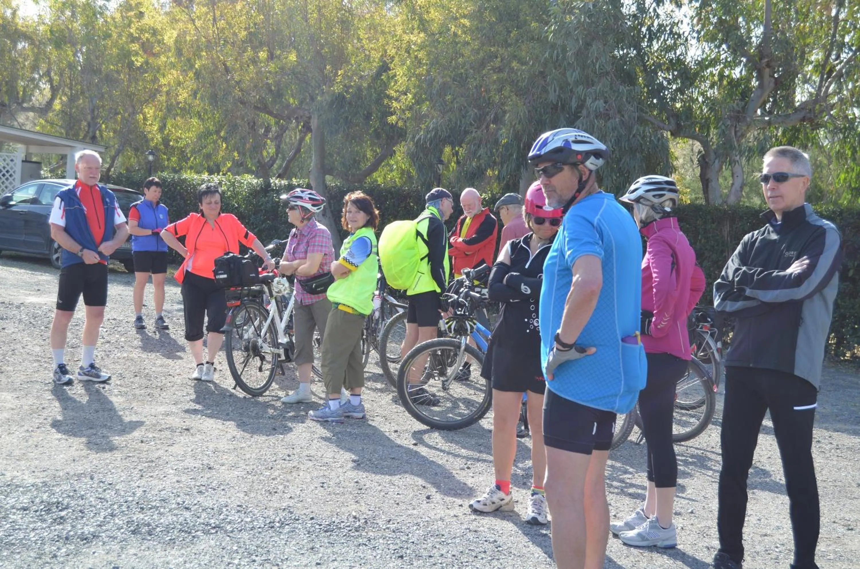 Cycling in Hotel Residence La Ventola