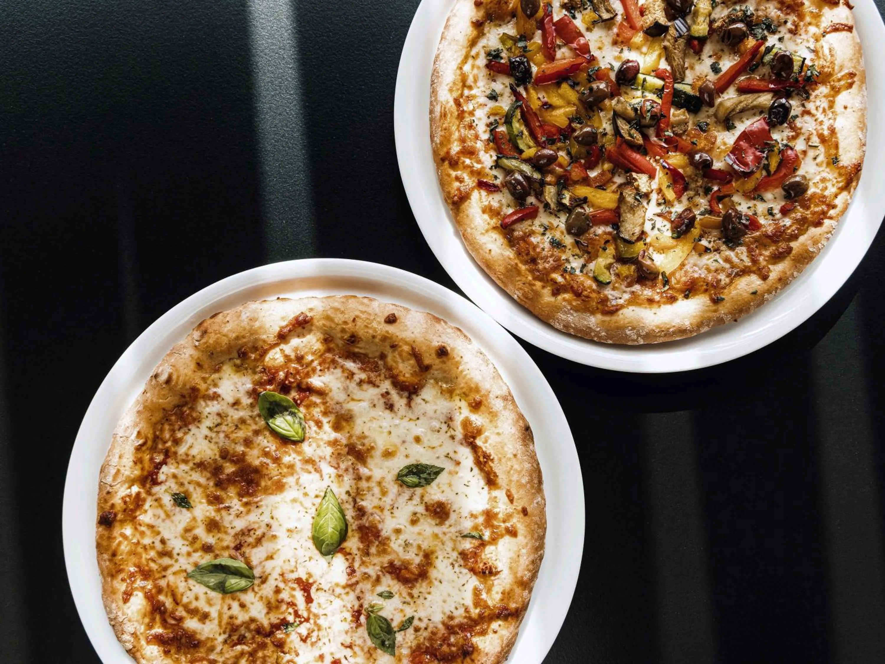 Lounge or bar in ibis Styles La Rochelle Centre Gare