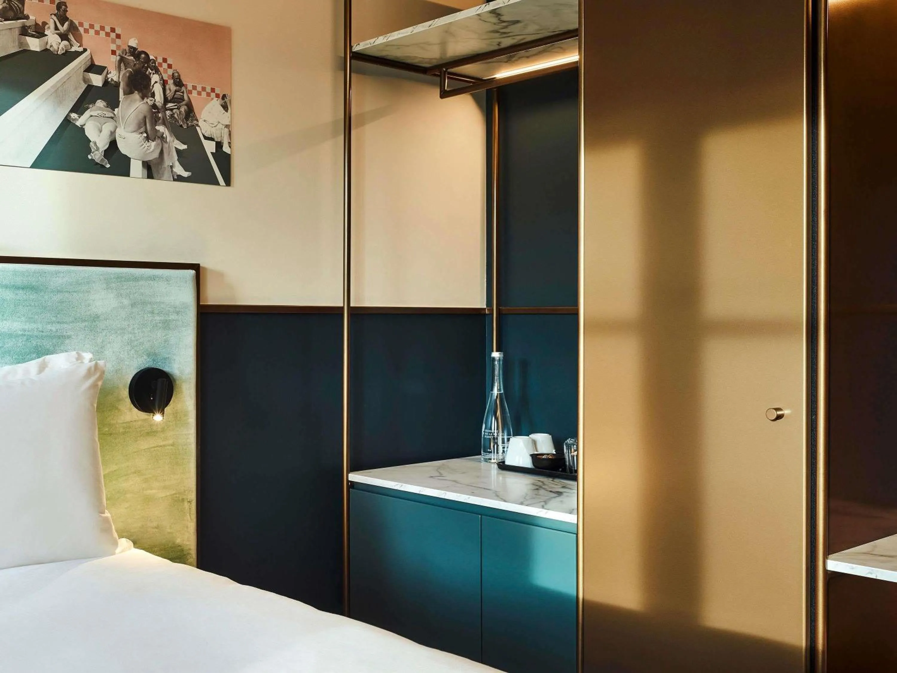 Bedroom, Bed in TRIBE Hôtel Le Touquet