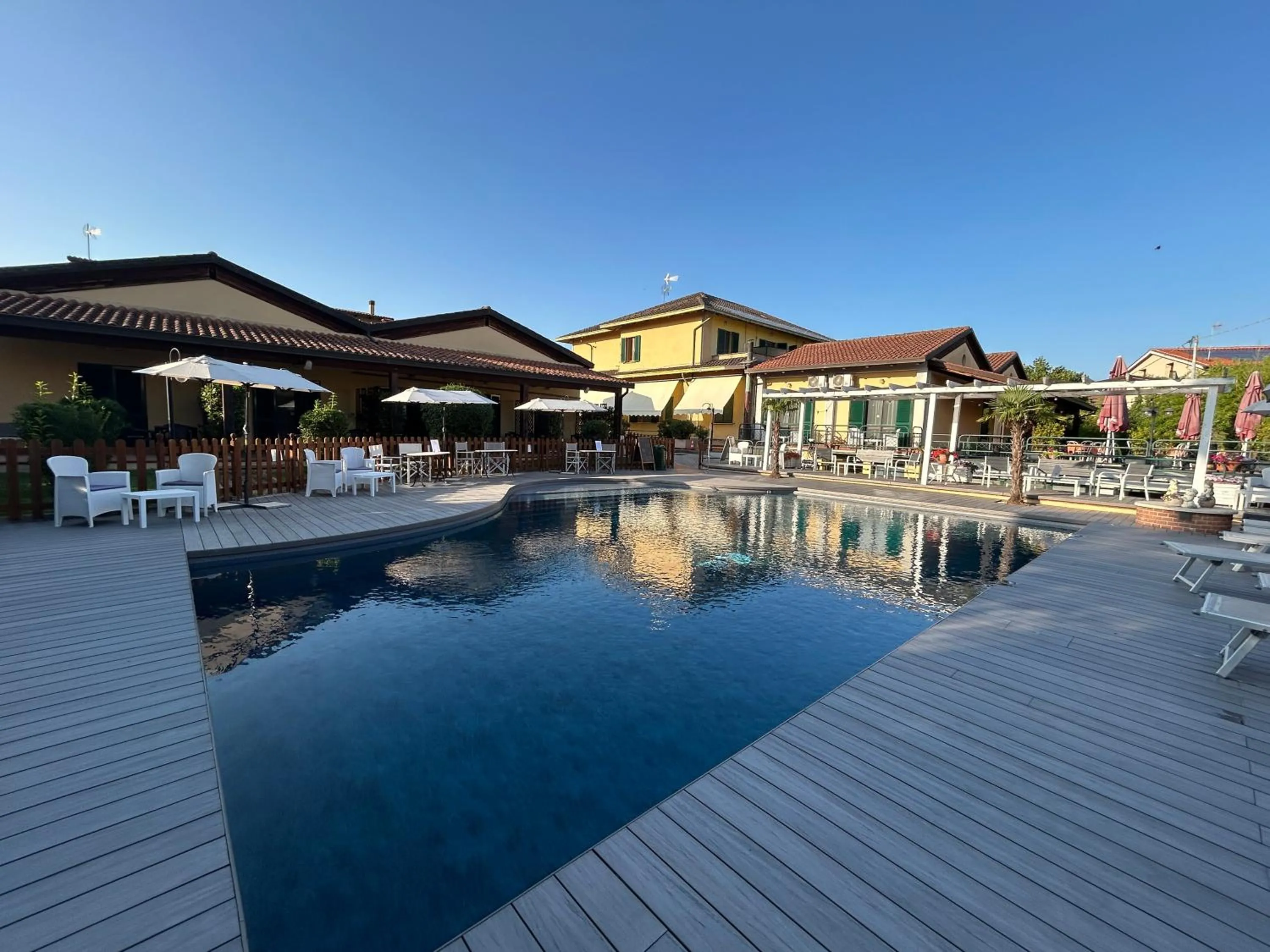 Swimming pool in Hotel Duca Della Corgna